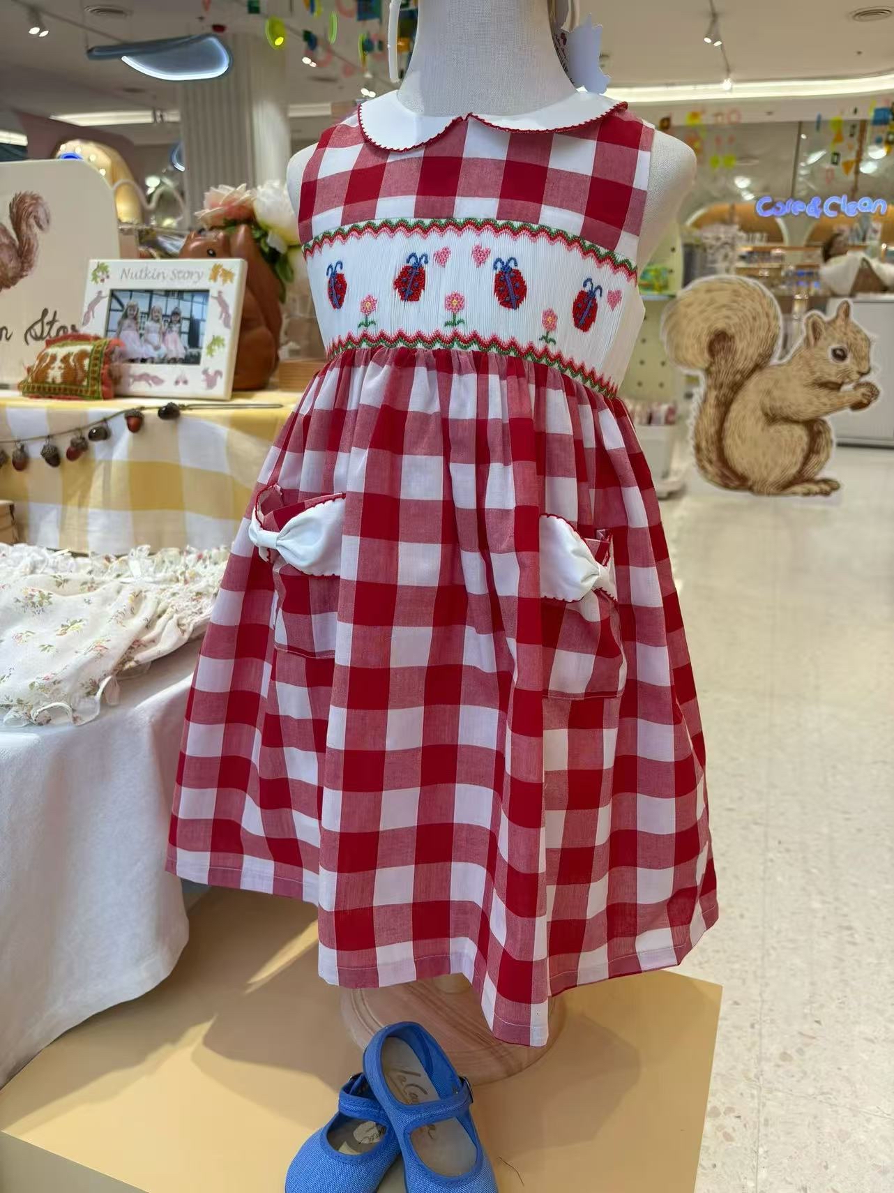 0630 打攬手工刺繡格仔連身裙