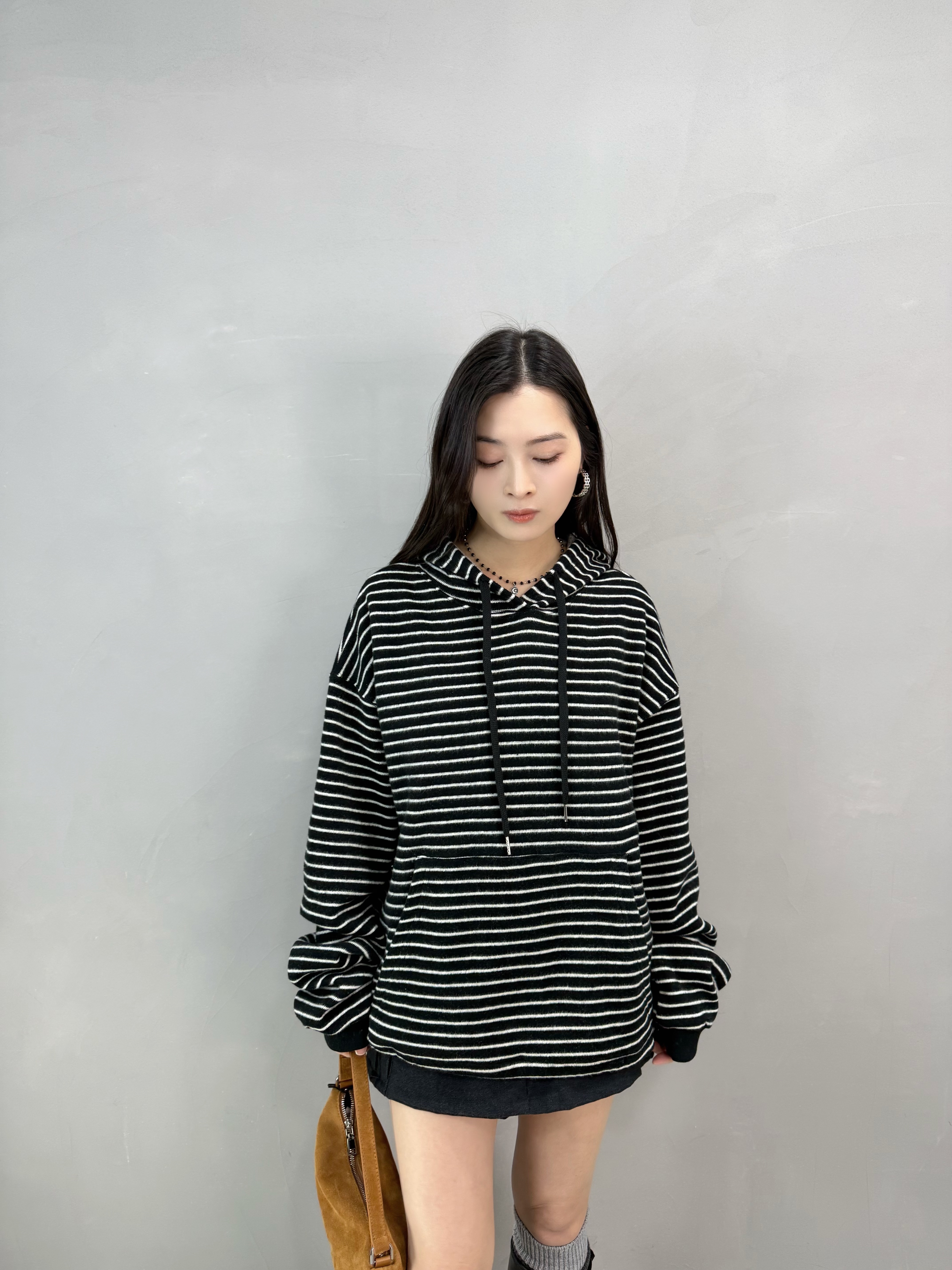 D62 絨毛橫間有帽衛衣