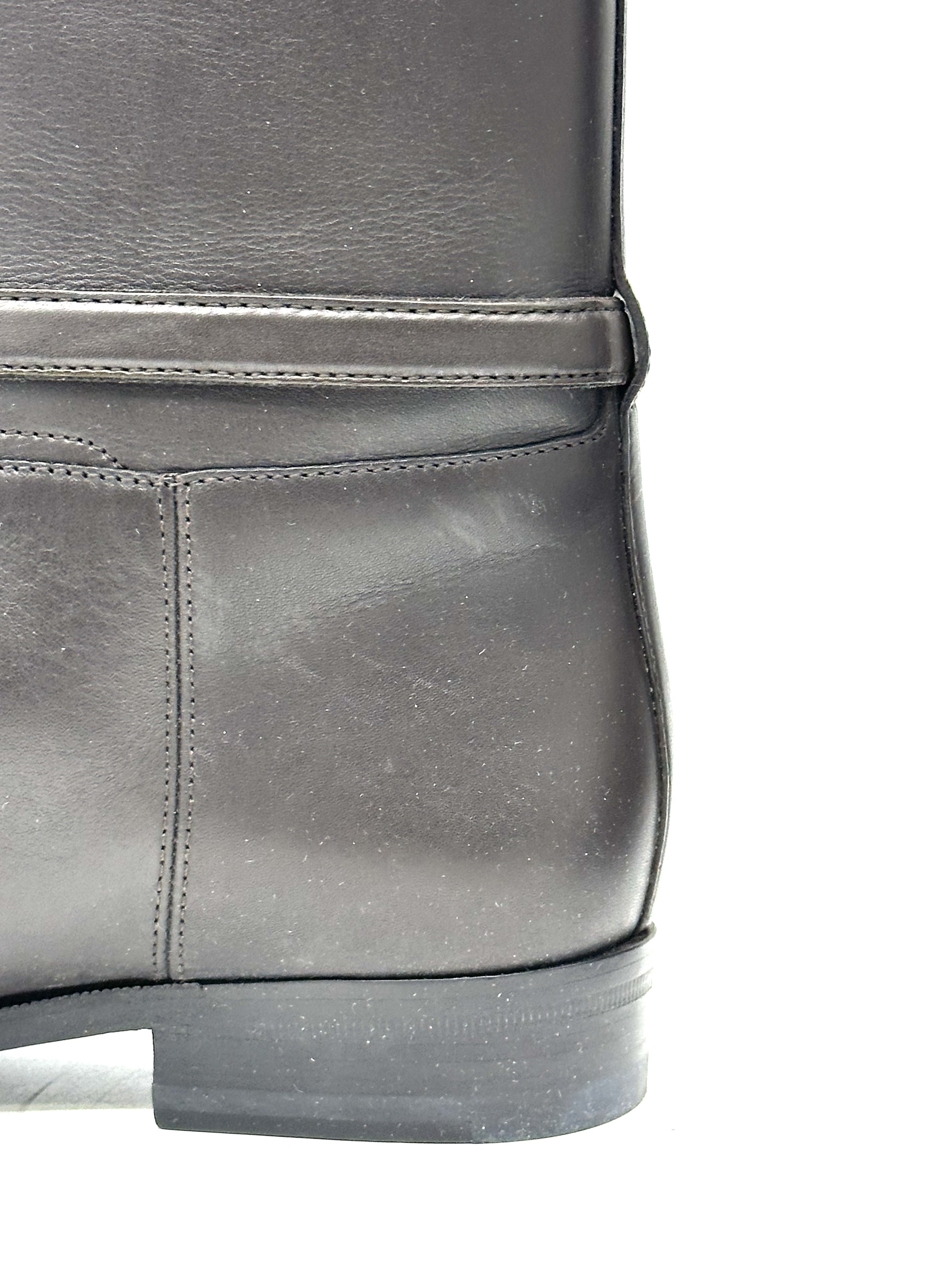 Pre-owned Gucci boots / Product Code: 25040412