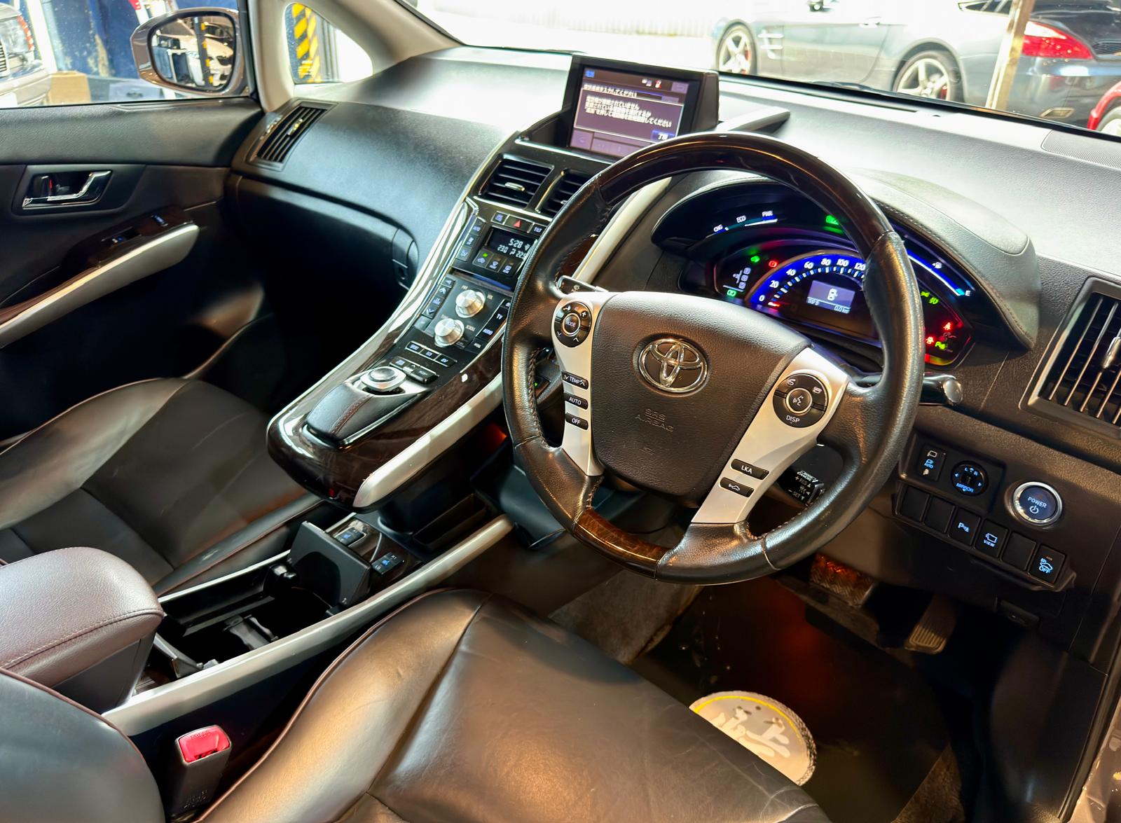 Toyota Sai Hybrid 2014