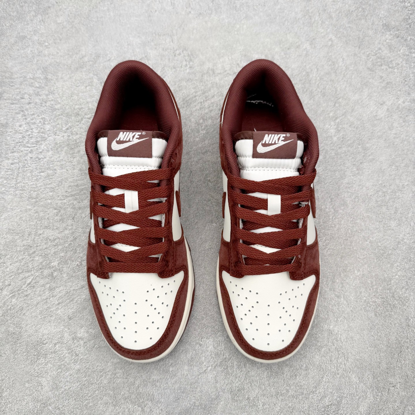 Nike Dunk Low IB4417-104