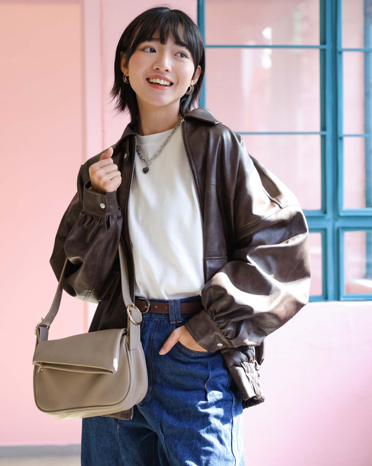 ＜港版STAND OIL．正宗香港製造包包＞ Sydney 2 ways 空姐包 (內付2種長度可調較式揹帶)