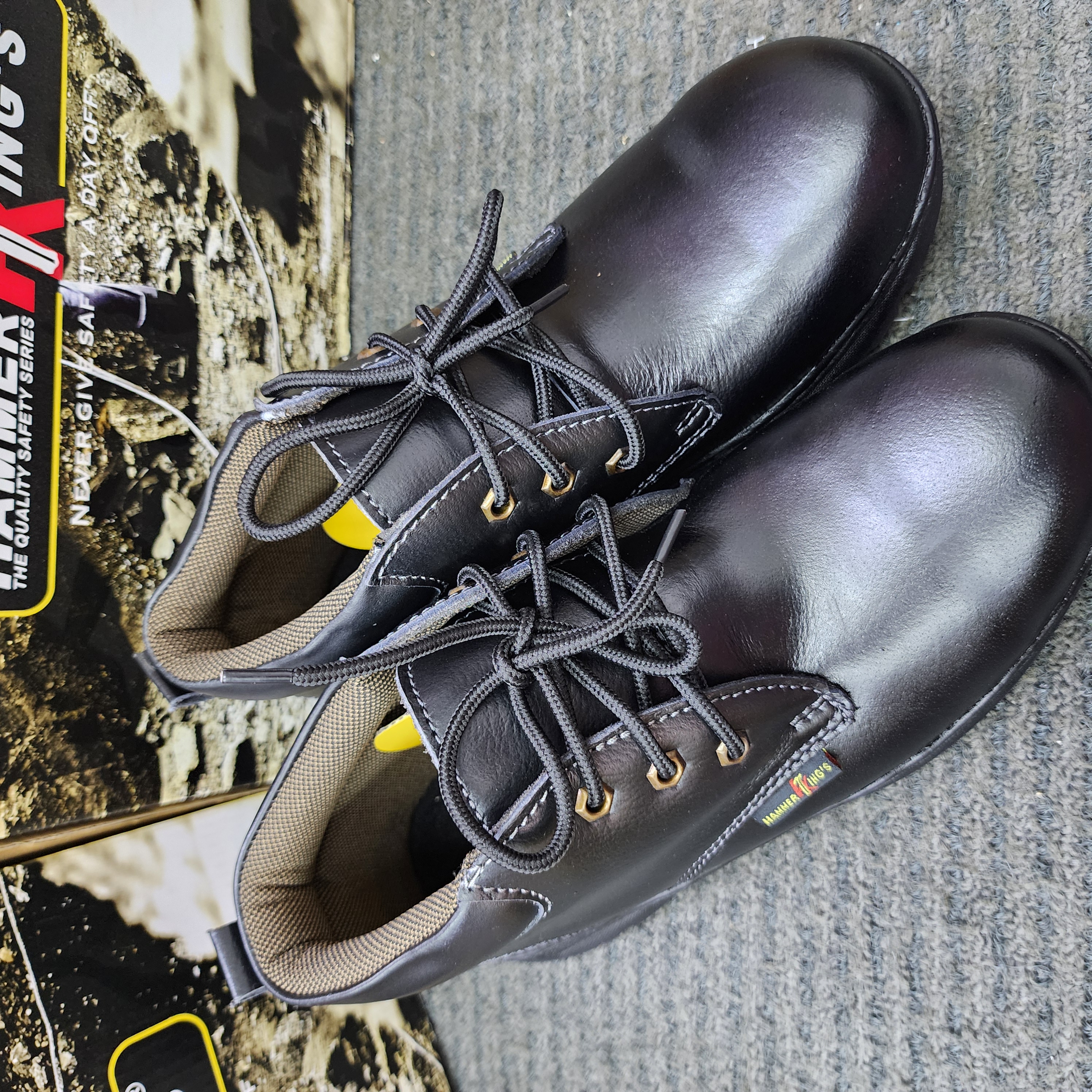 Hammer King 13010 Safety Shoes Boots Steel Toe Cap Steel Mid Plate Mid Cut Lace Up Premium Quality Genuine Leather SIRIM and DOSH Approved Black Rubber Outsole Kasut Keselamatan