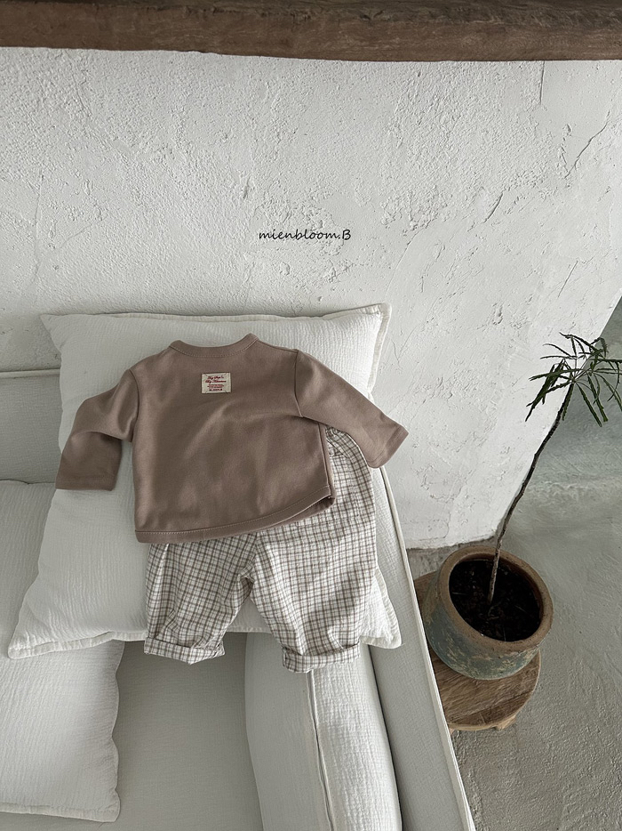 🇰🇷mienbloomb tee