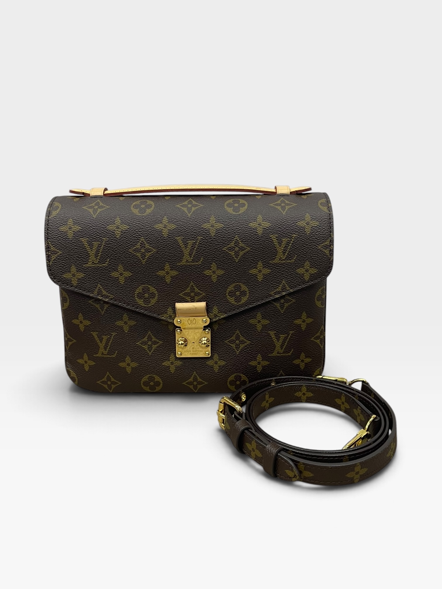 Pre-Owned Louis Vuitton Monogram Pochette Métis / Product Code: 102807