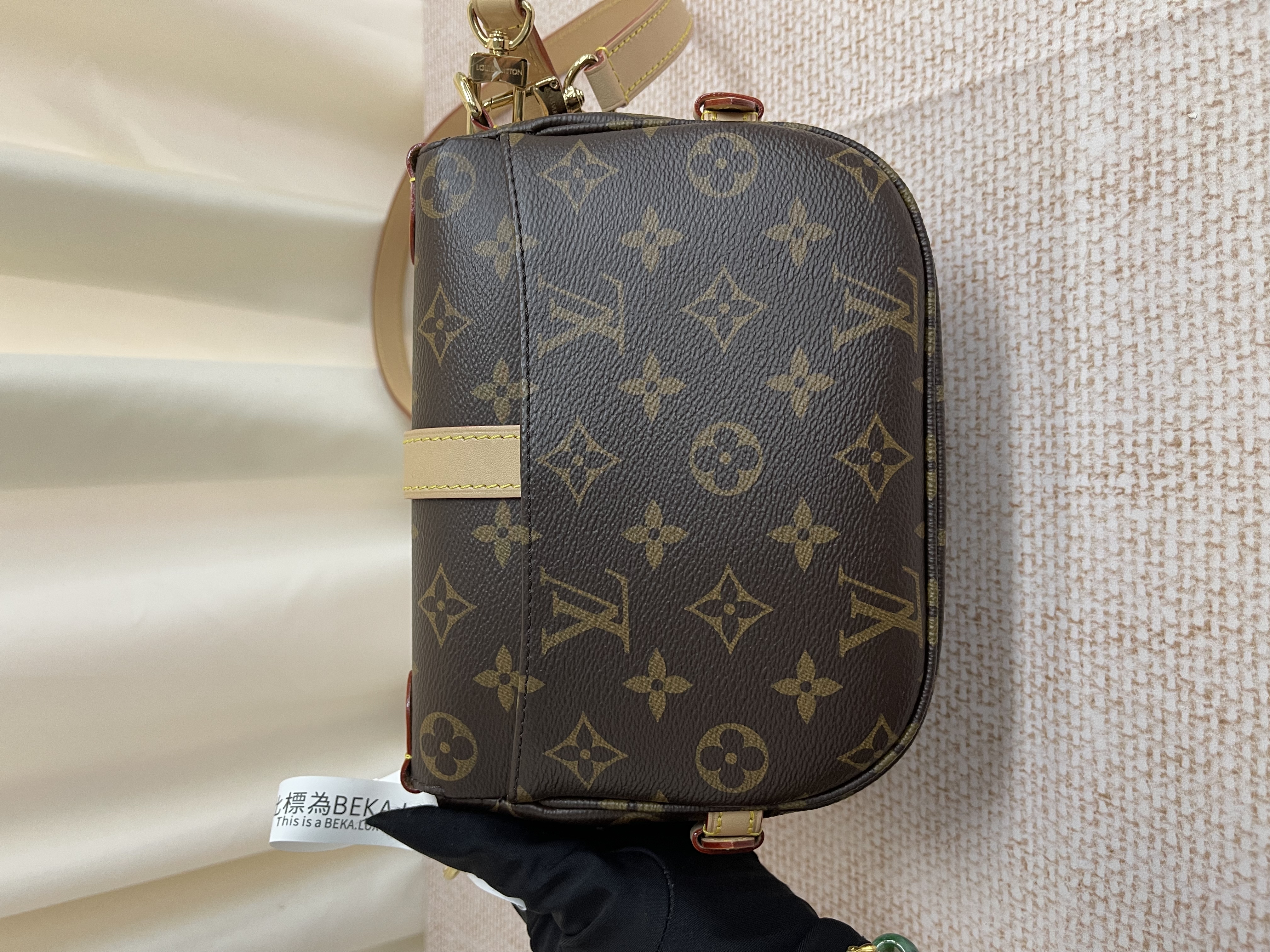 Pre-Owned Louis Vuitton Saumur BB / Product Code: 26021205