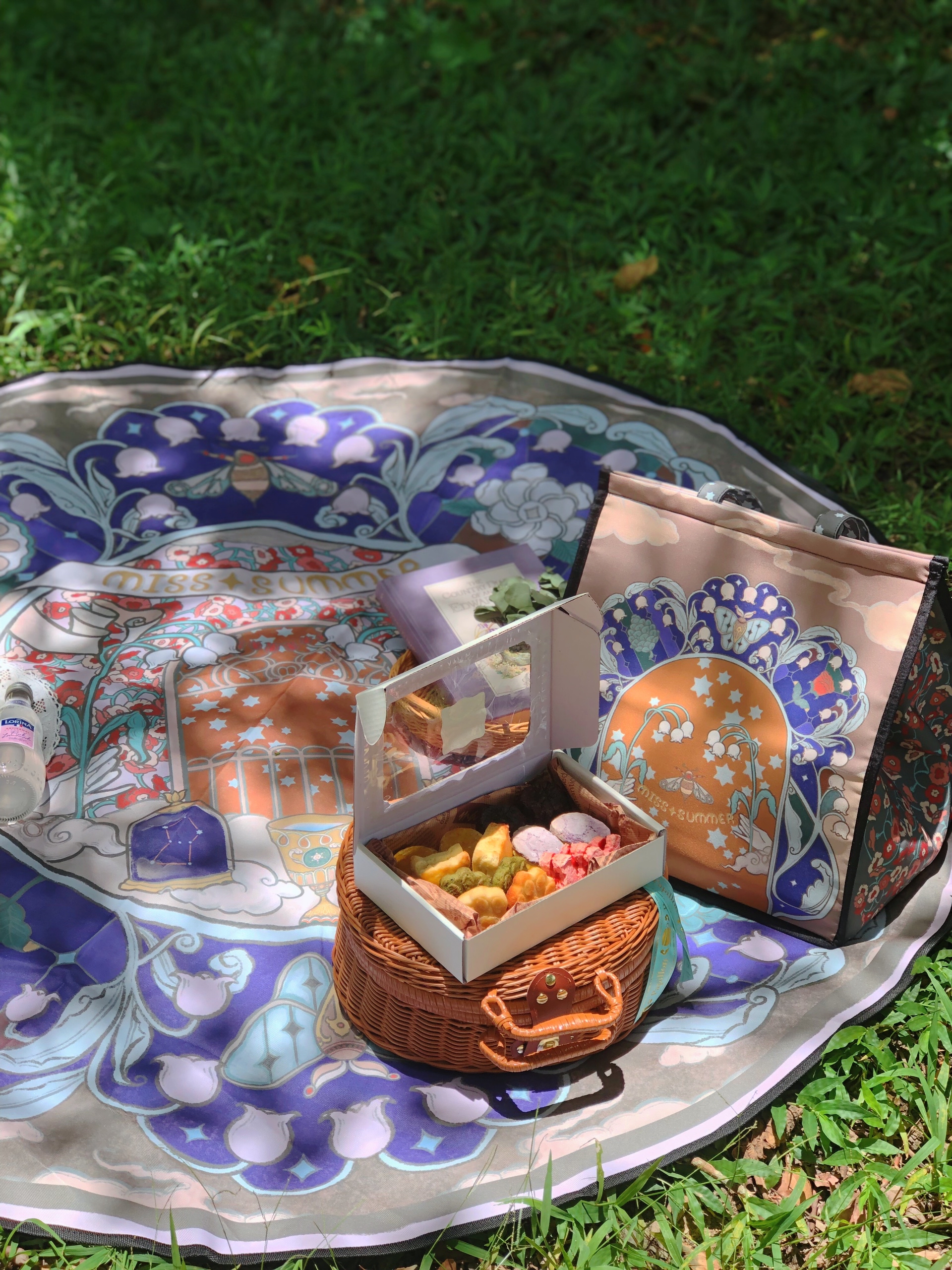 Miss Summer {Magic circle} 野餐墊 + 保冷袋