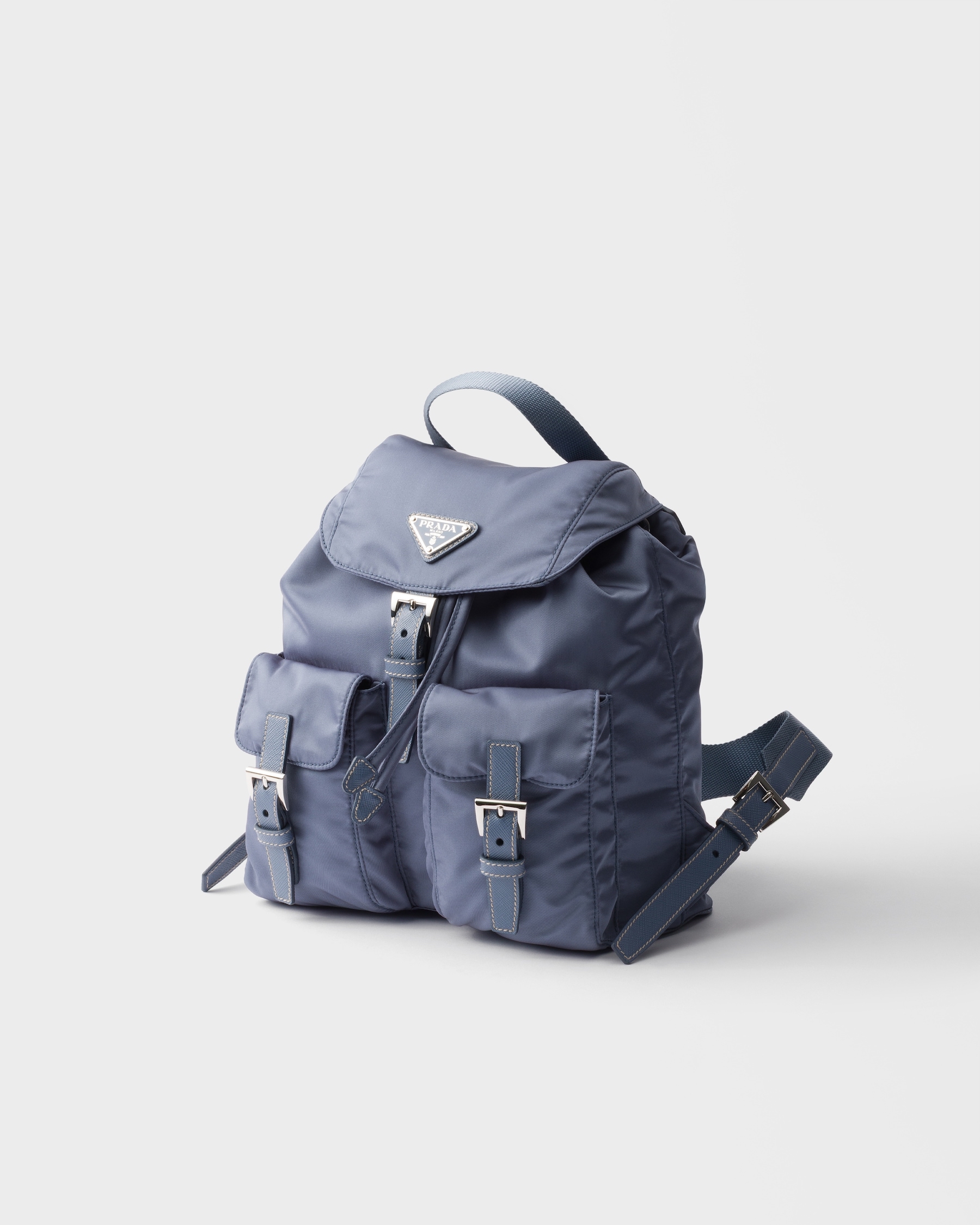 精選貨品折扣✨訂貨📮Prada small size backpack  Size 28x23.5x12.5cm Color : Aviation Blue