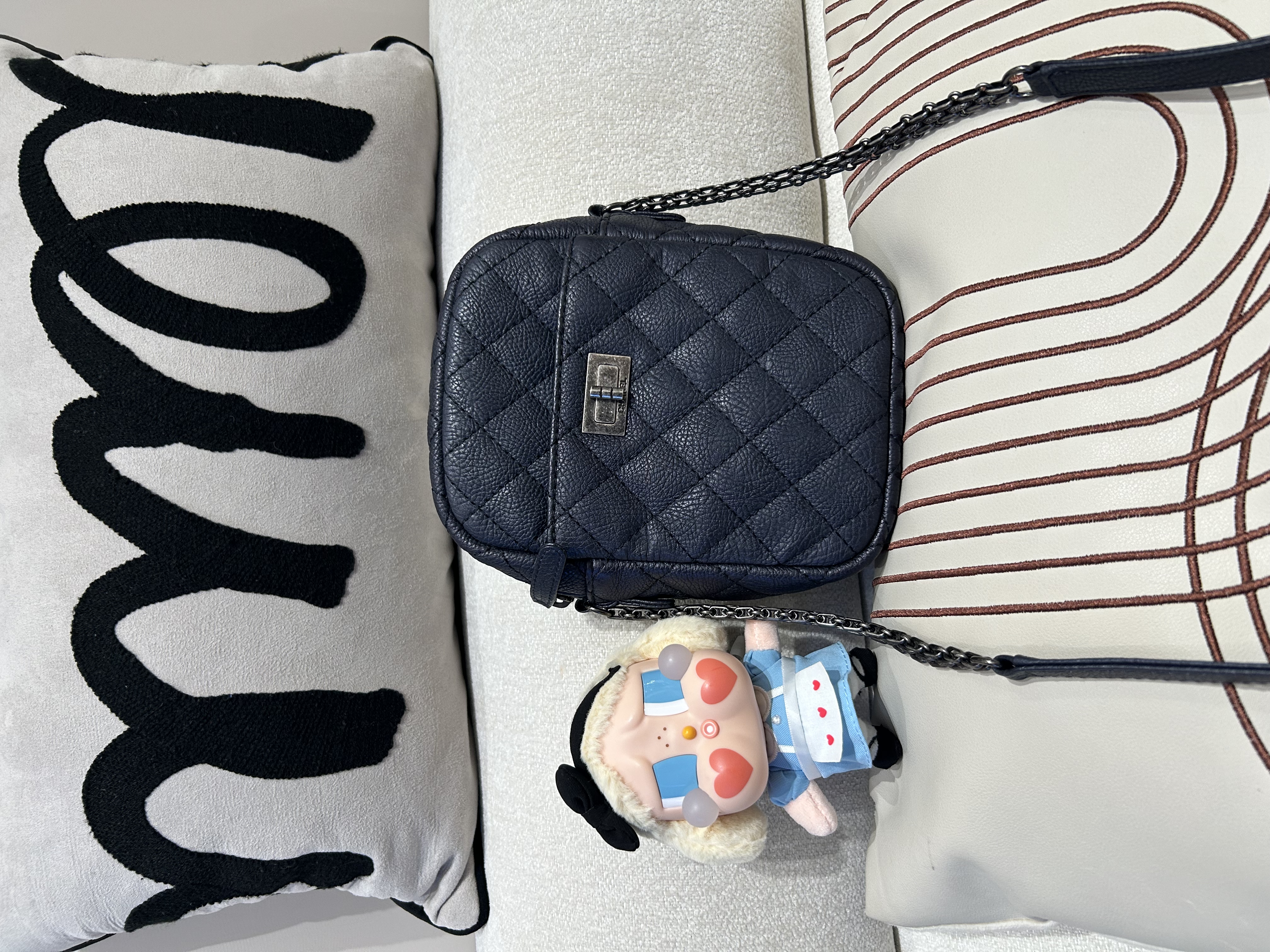 CHANEL 2.55 CROSSBODY BAG 牛皮 100%Authentic,95%new ✅22貼✅dust bag 