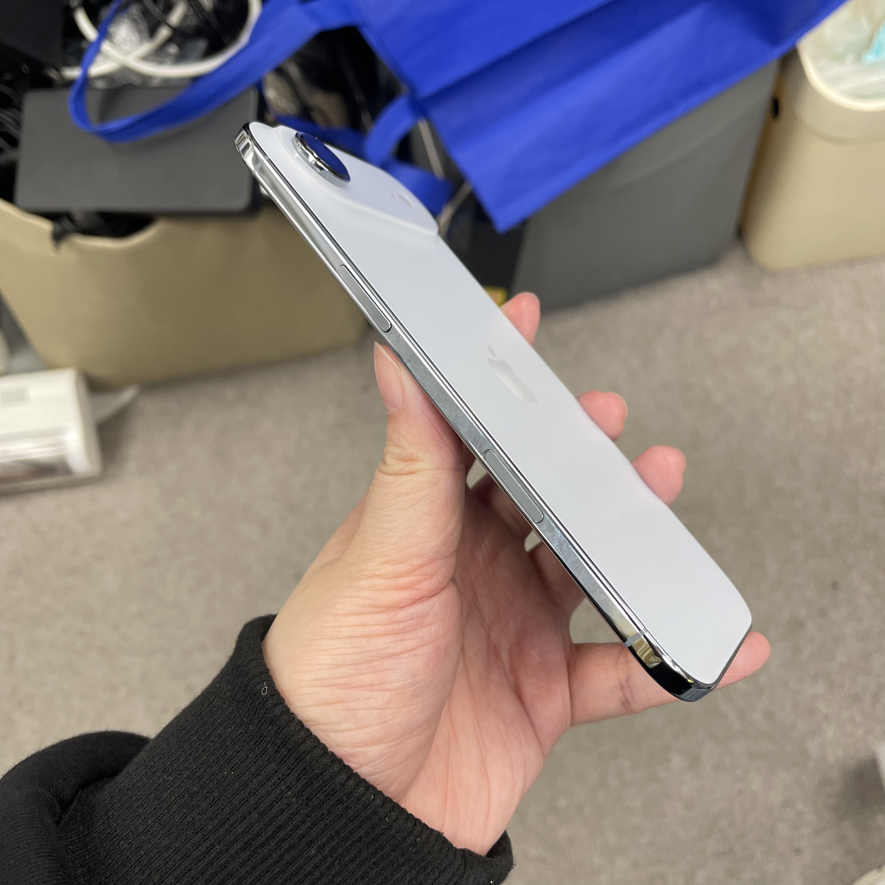 *5943 17 Air 完美機 256GB 電100 藍色 blue