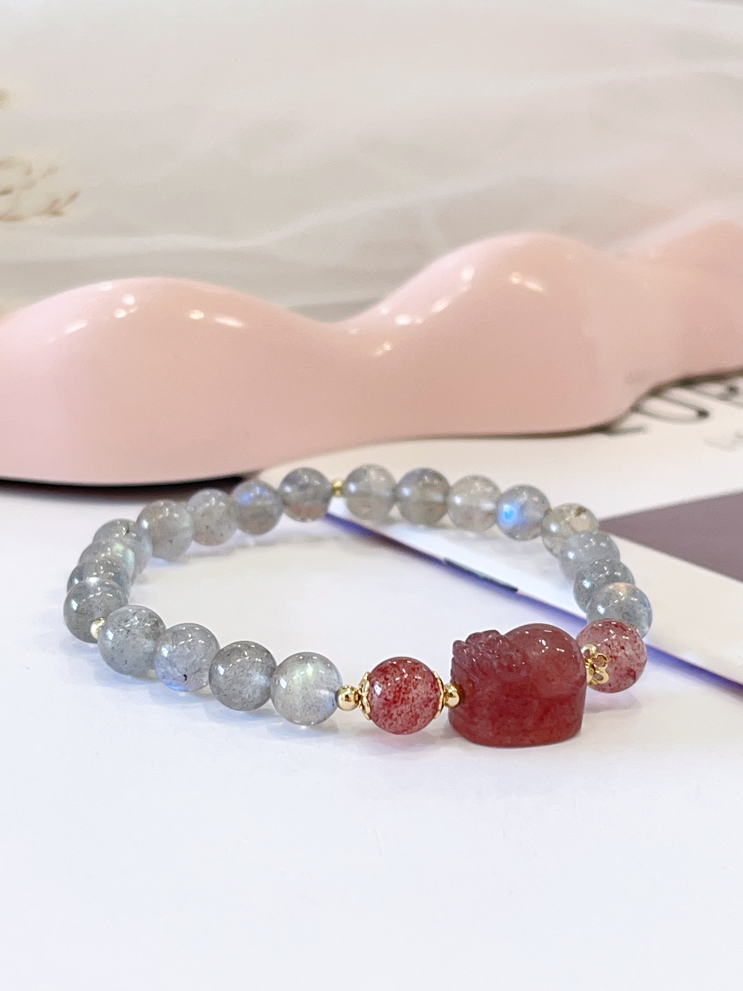 🌙🍓 月光石 × 草莓晶 × 草莓晶貔貅手串 Moonstone, Strawberry Quartz & Strawberry Quartz Pixiu  | 7mm