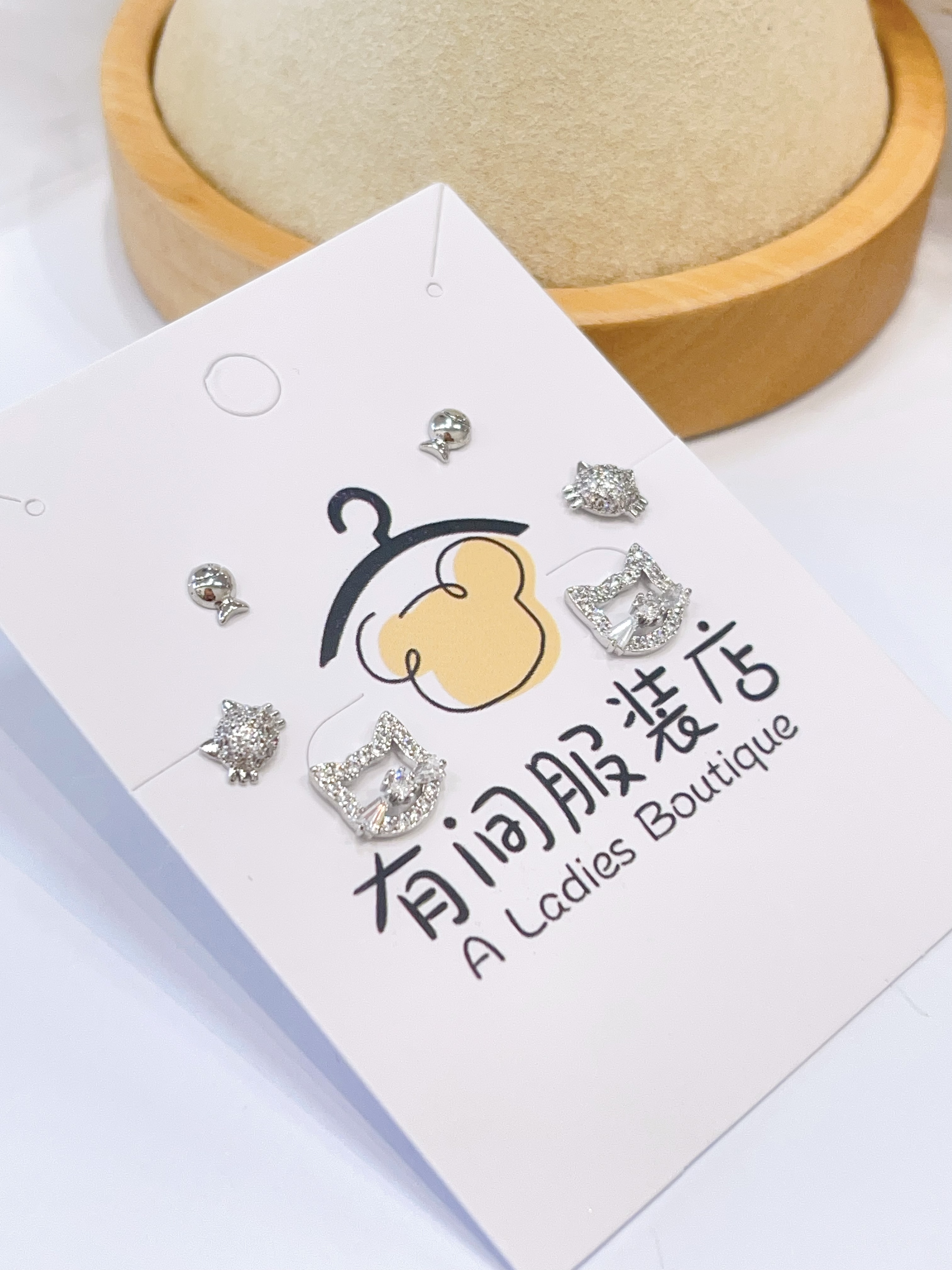 可爱镂空小猫耳环套装