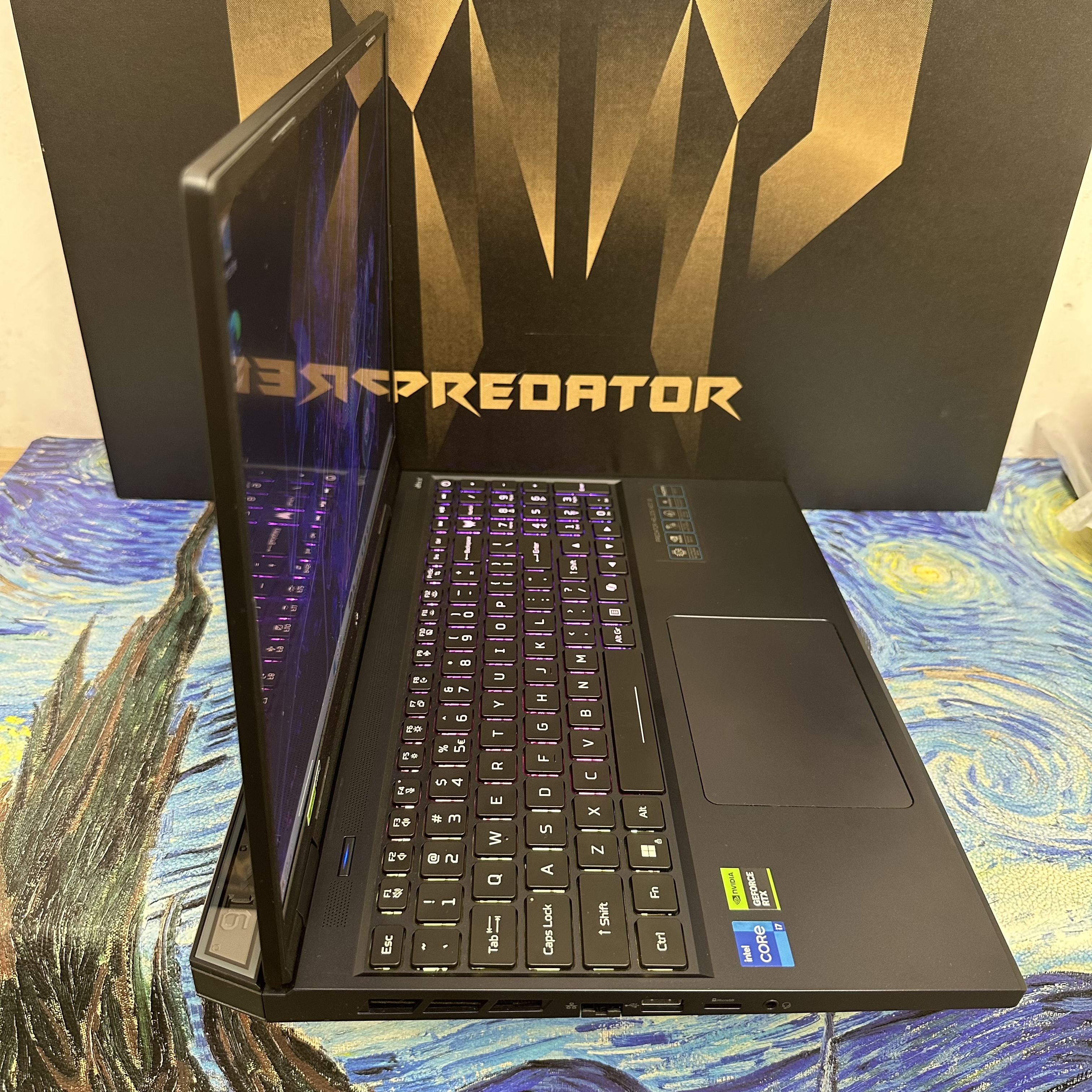 Acer  Predator Helios Neo i7-14700HX /16GB Ram/1TB SSD /RTX 4060獨立顯示卡/180Hz/ 1200P/Gaming Laptop / PC / Notebook / 文書 / Office / Netflix/ YouTube 