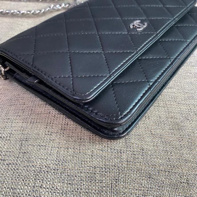 【預訂貨品】Chanel黑銀發財woc