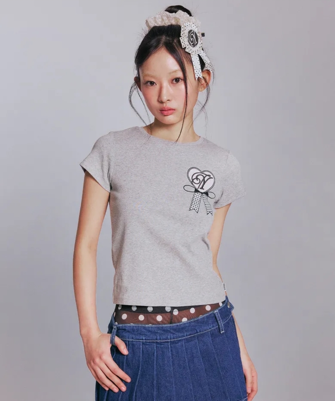 《換乘戀愛4♡敏京著用款》YOUHEE Rosette Tee