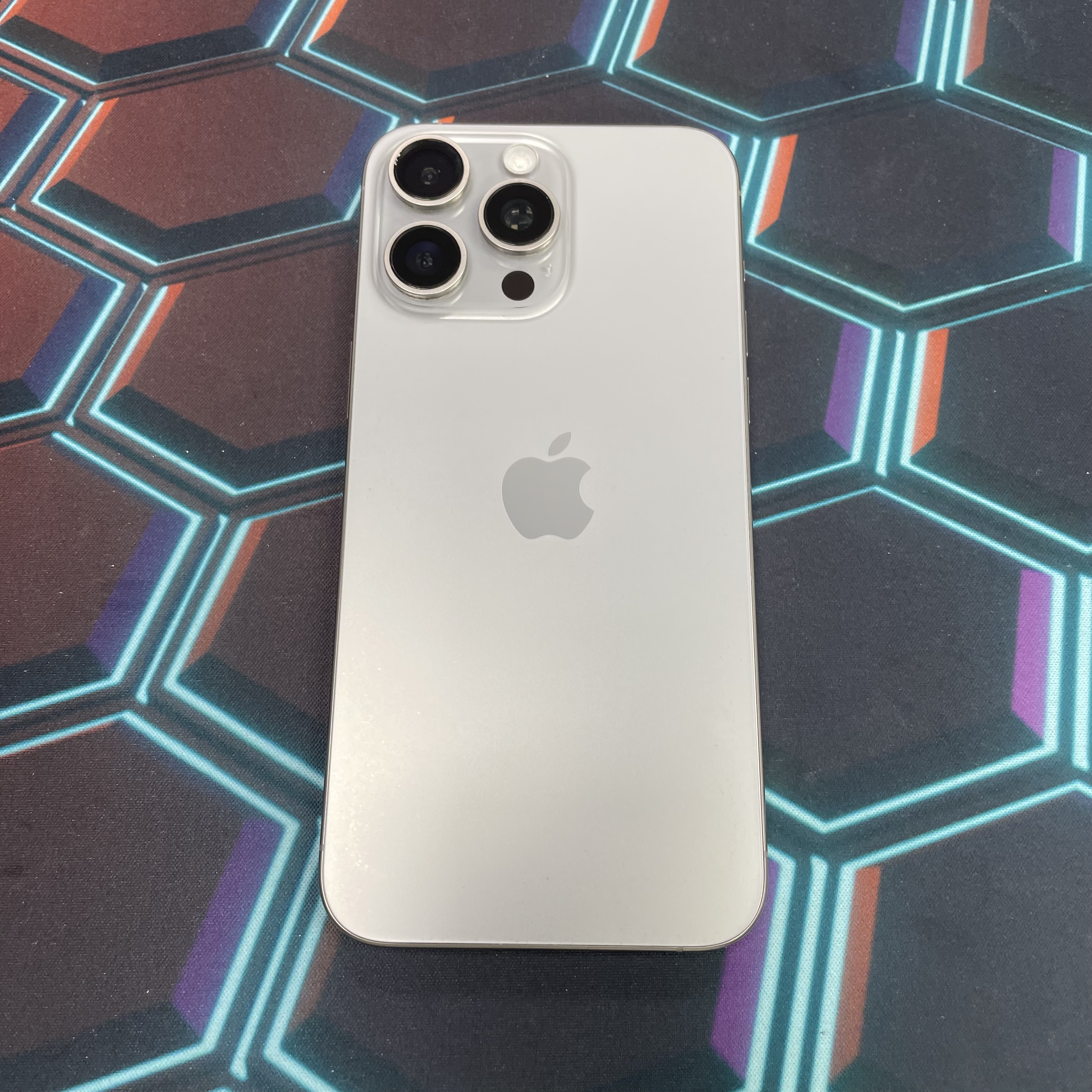 *8023 15 pro max 超靚機 256GB 電83 原色 gray