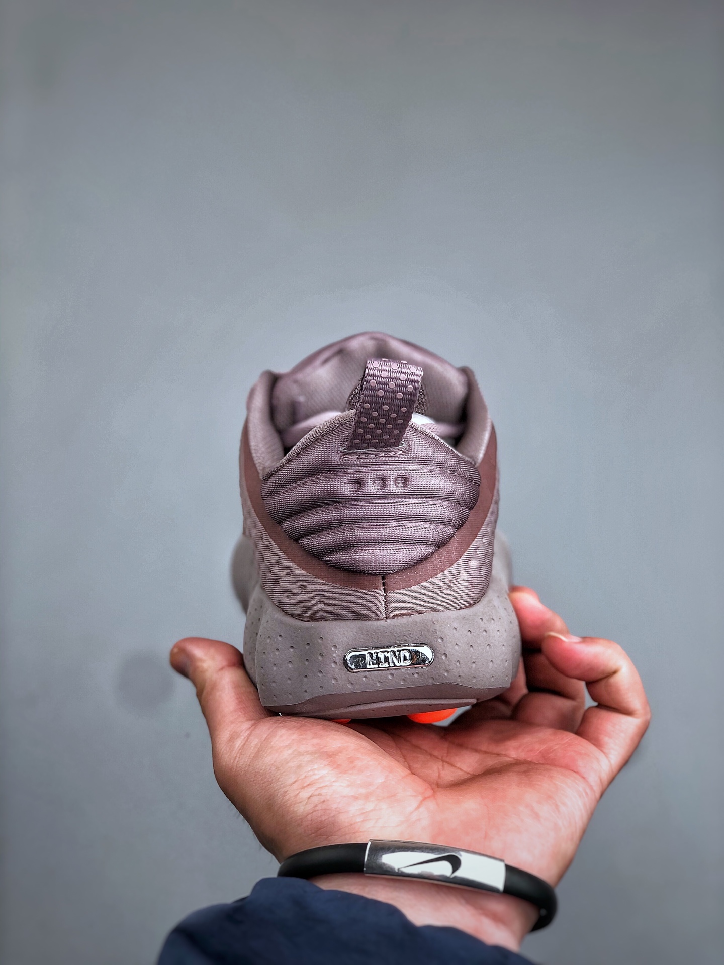 Nike Air Mind 002 HQ4310-200