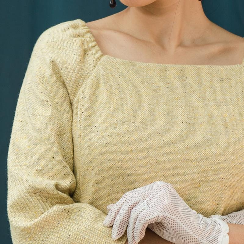 C.a. 1960-80s Japanese Light Mustard Yellow MOD style Two Way On and Off Shoulder Day Dress (MT1541)