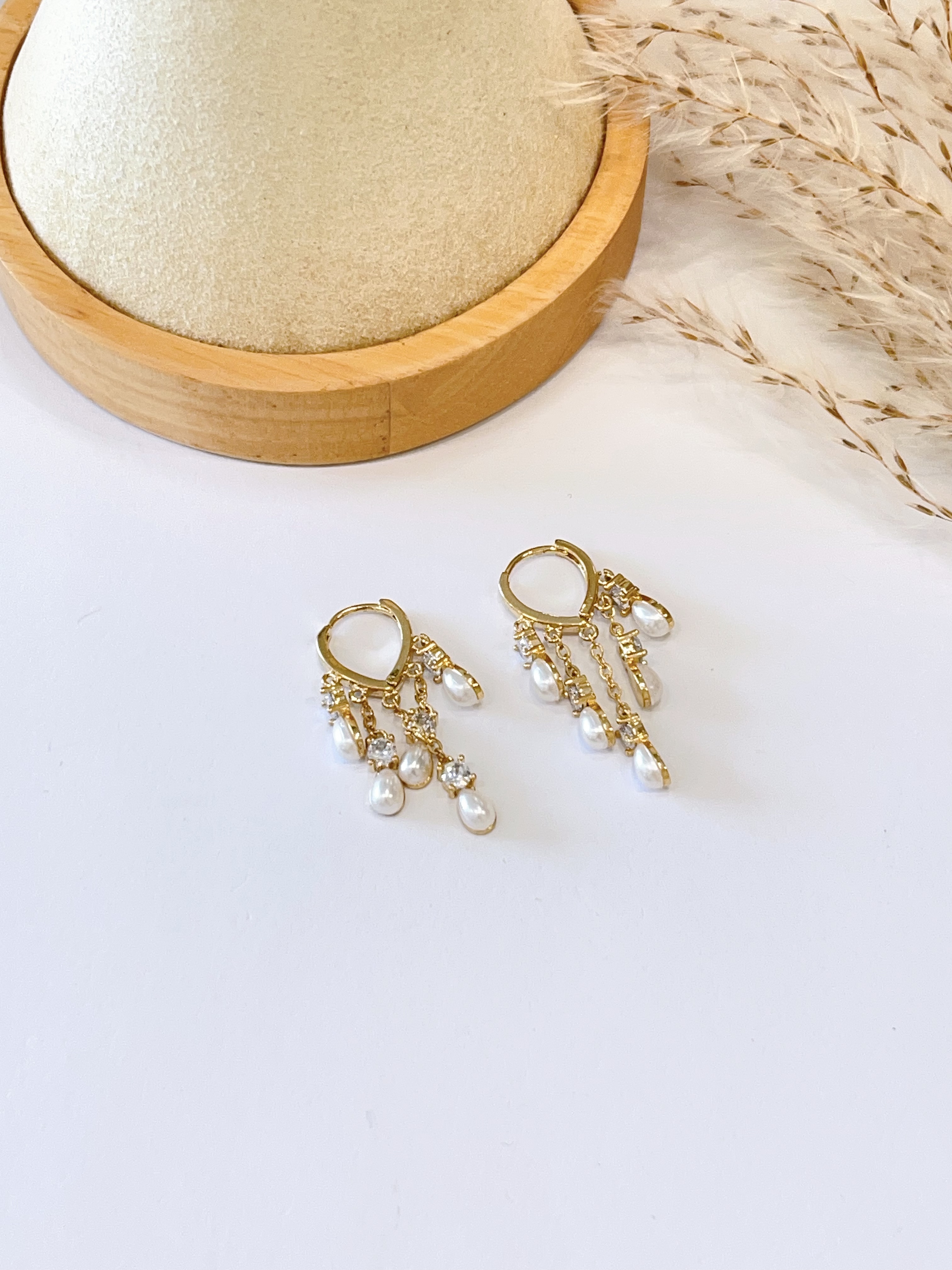 珍珠水滴锆石拼接爱心耳扣