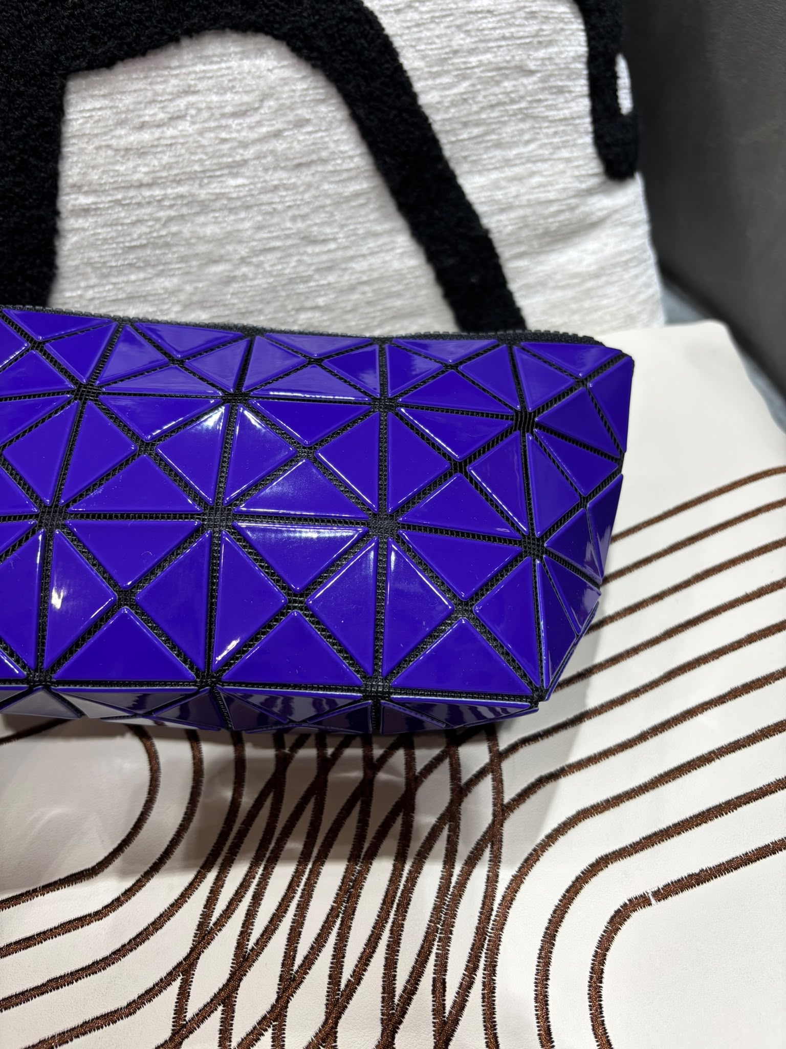 Issey Miyake 化妝袋 Pouch 100%Authentic, 99%New 
