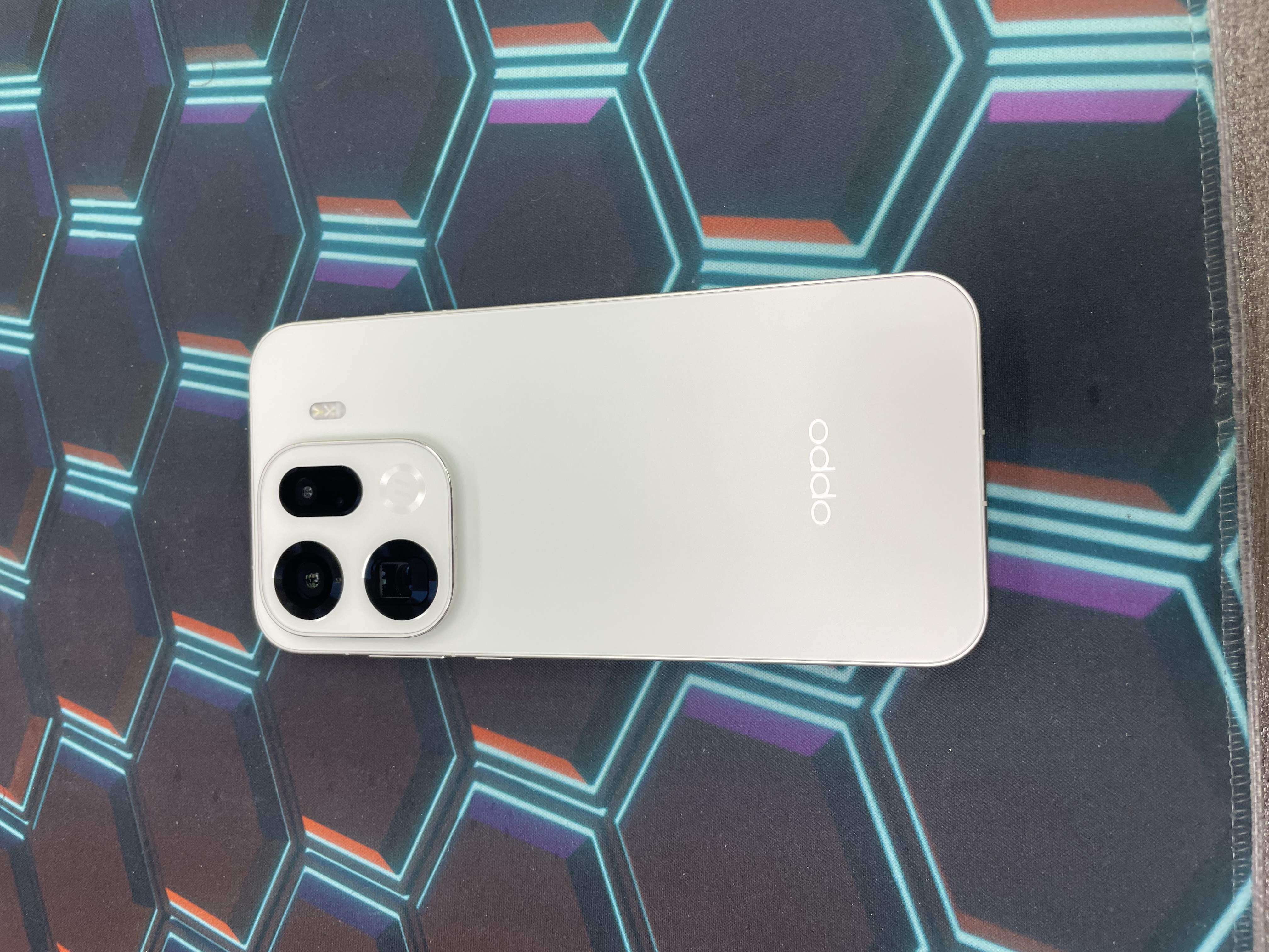 *7997 Oppo Find X9 Pro 勁靚機 16+512GB 白色 white 