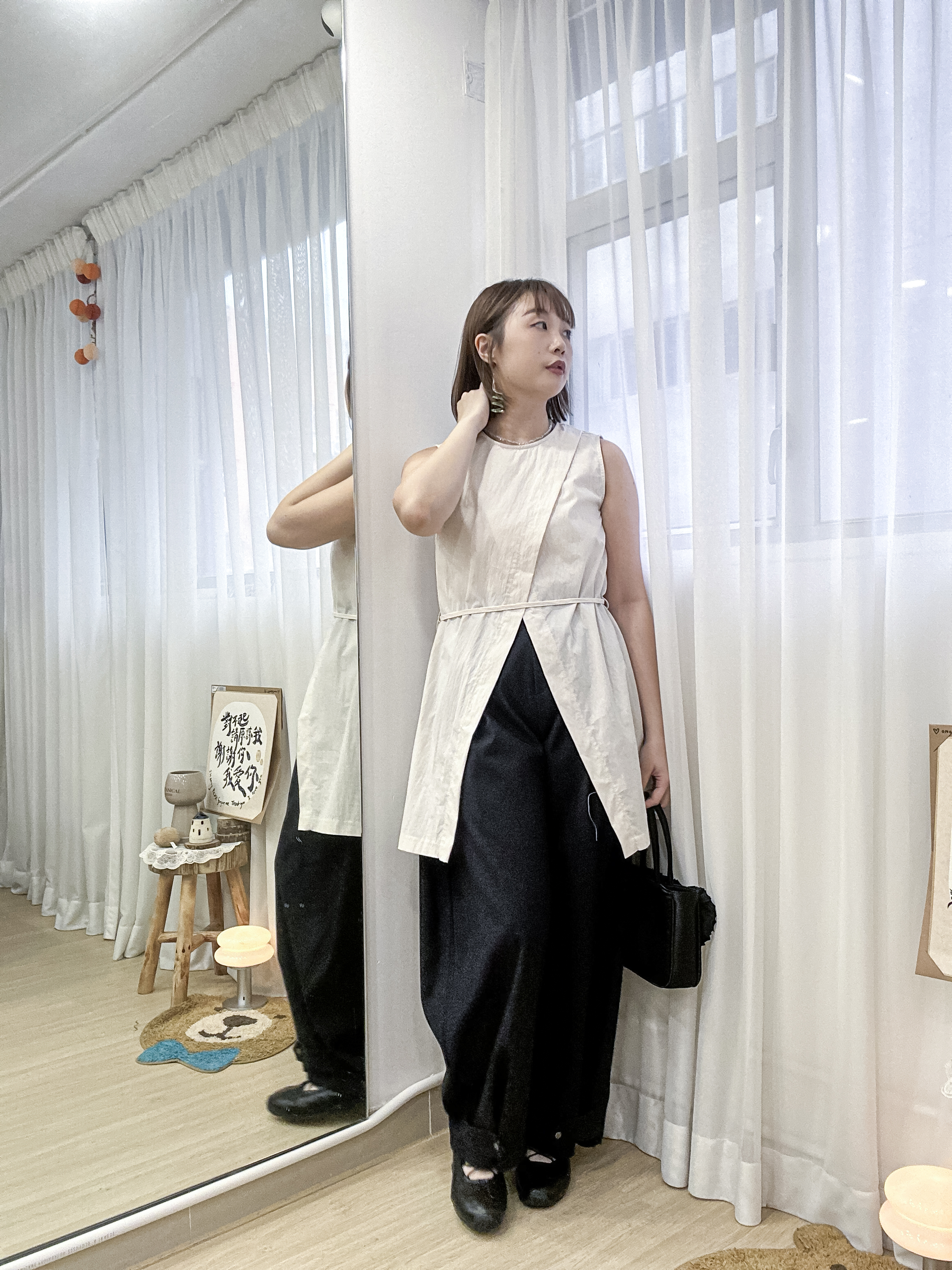 帥氣冷淡風～斜角開襟背心上衣連腰帶 LOL0001 - 杏色 BEIGE