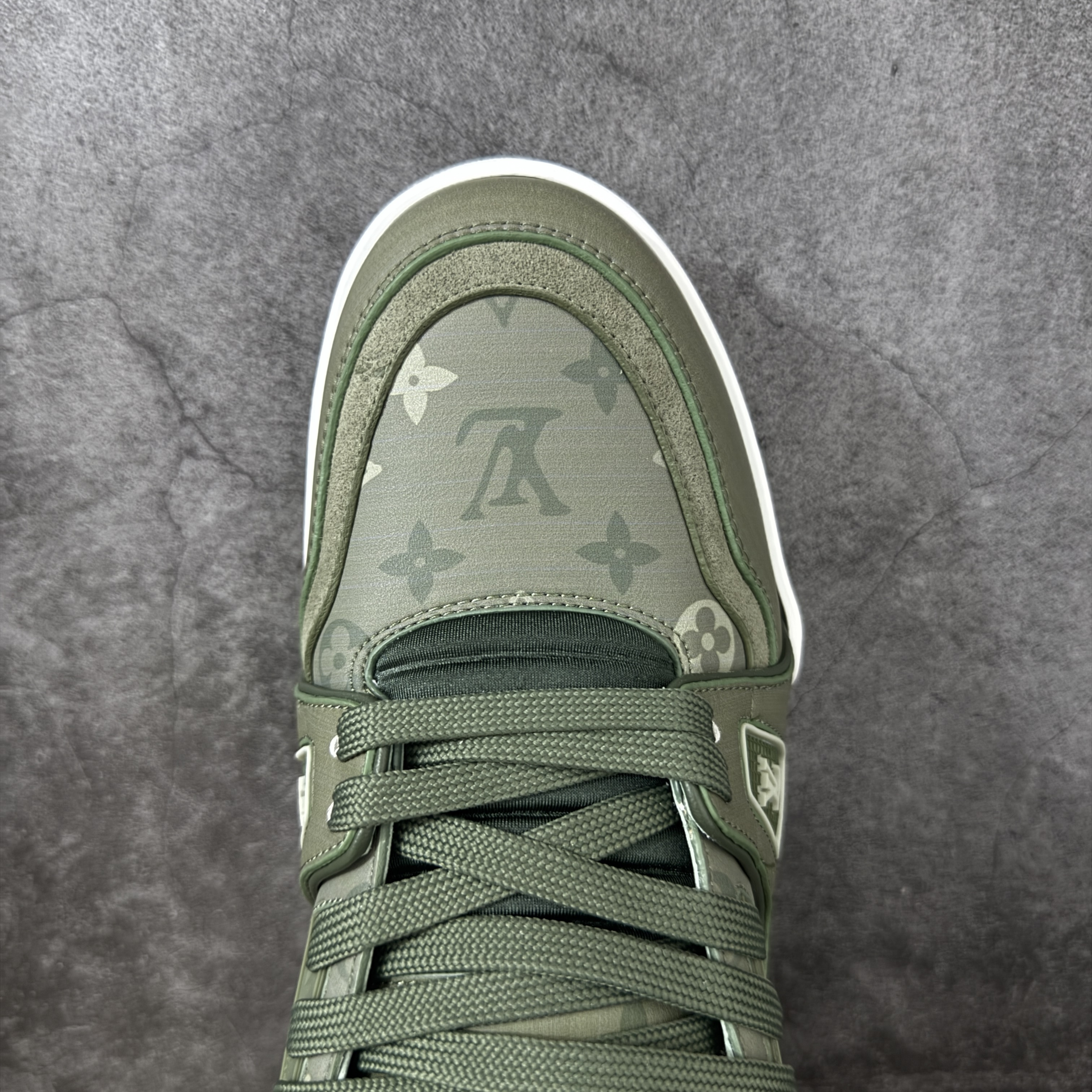 Louis Vuitton LV Trainer