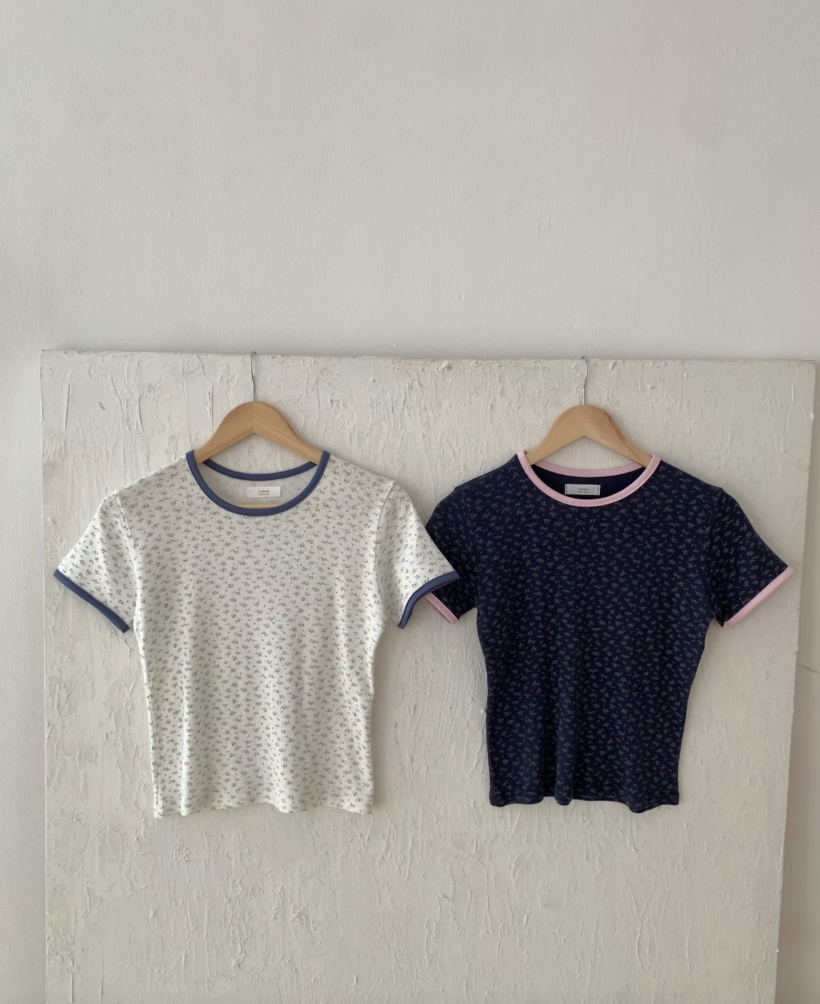 ♡ 清 新 碎 花 上 衣 。限時成本價$98。