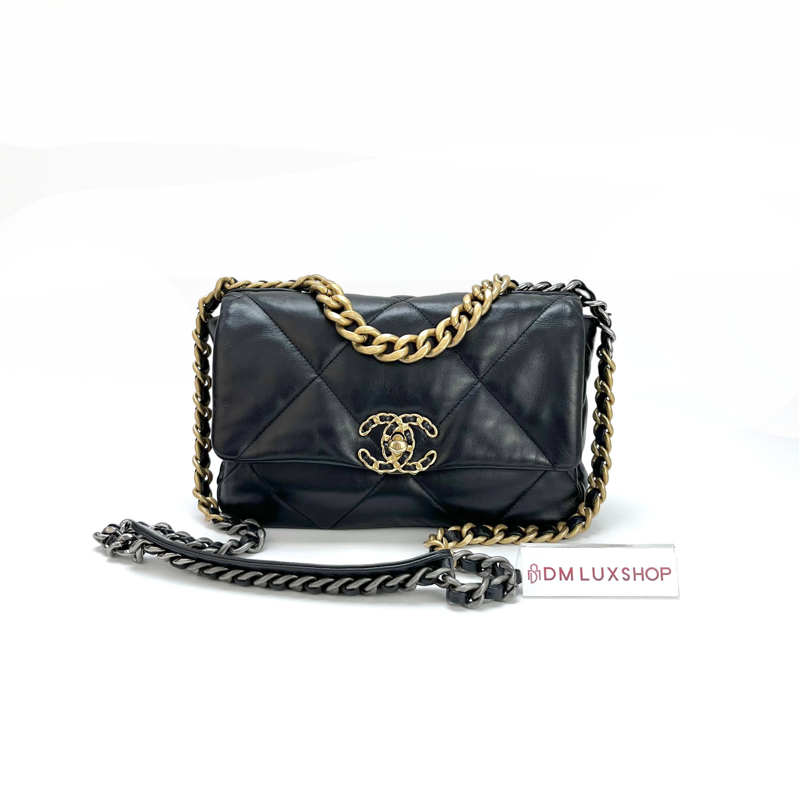 Chanel 19 Black Small GHW (Microchip)