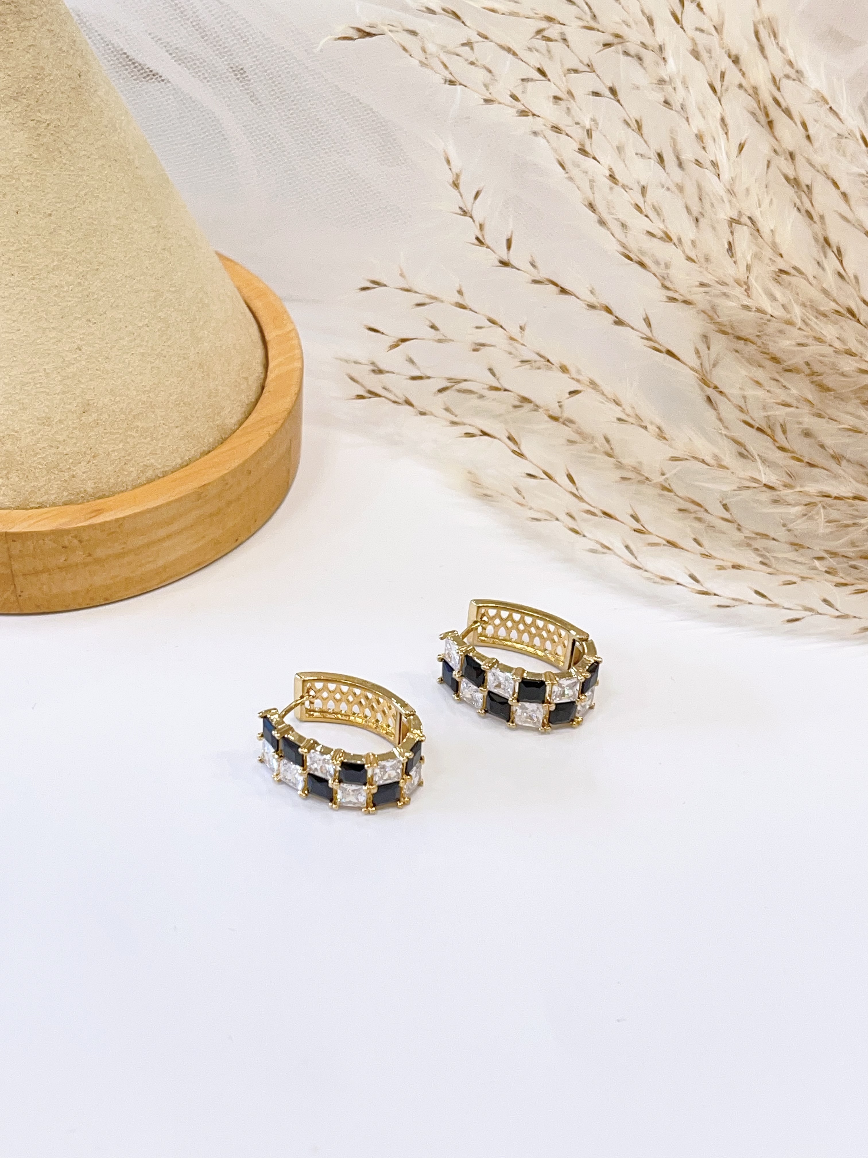 ins小众黑白棋盘格耳环