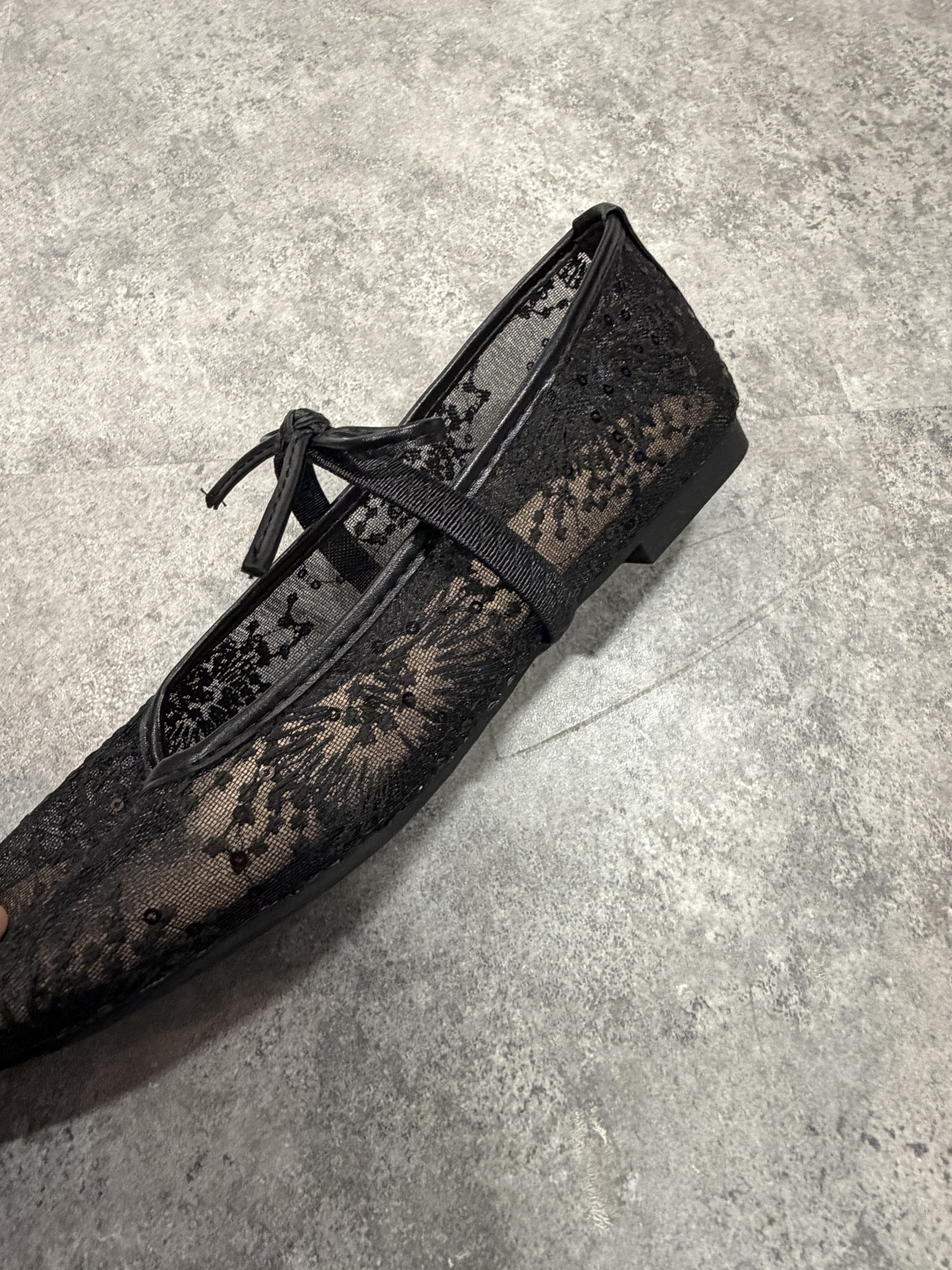 優雅蕾絲方頭芭蕾舞鞋