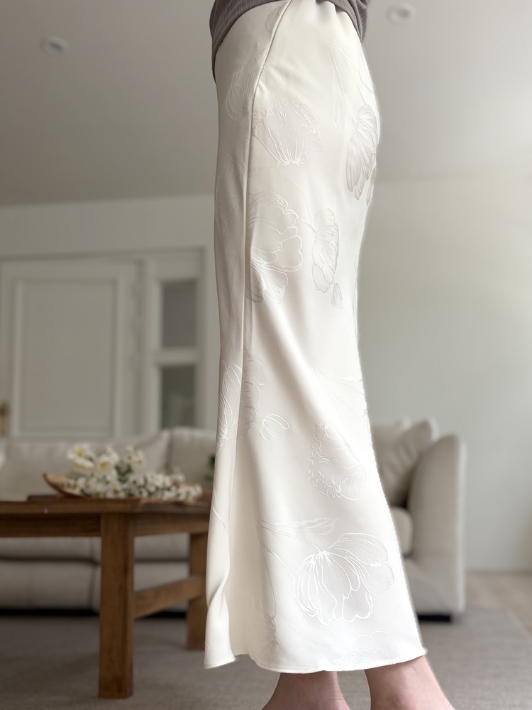 Floral Silky Skirt (Ivory)