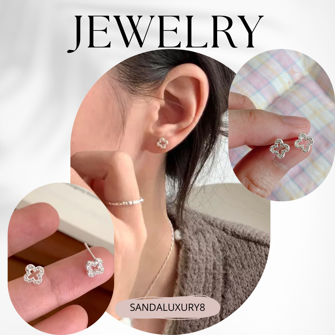 Clover Stud Earrings