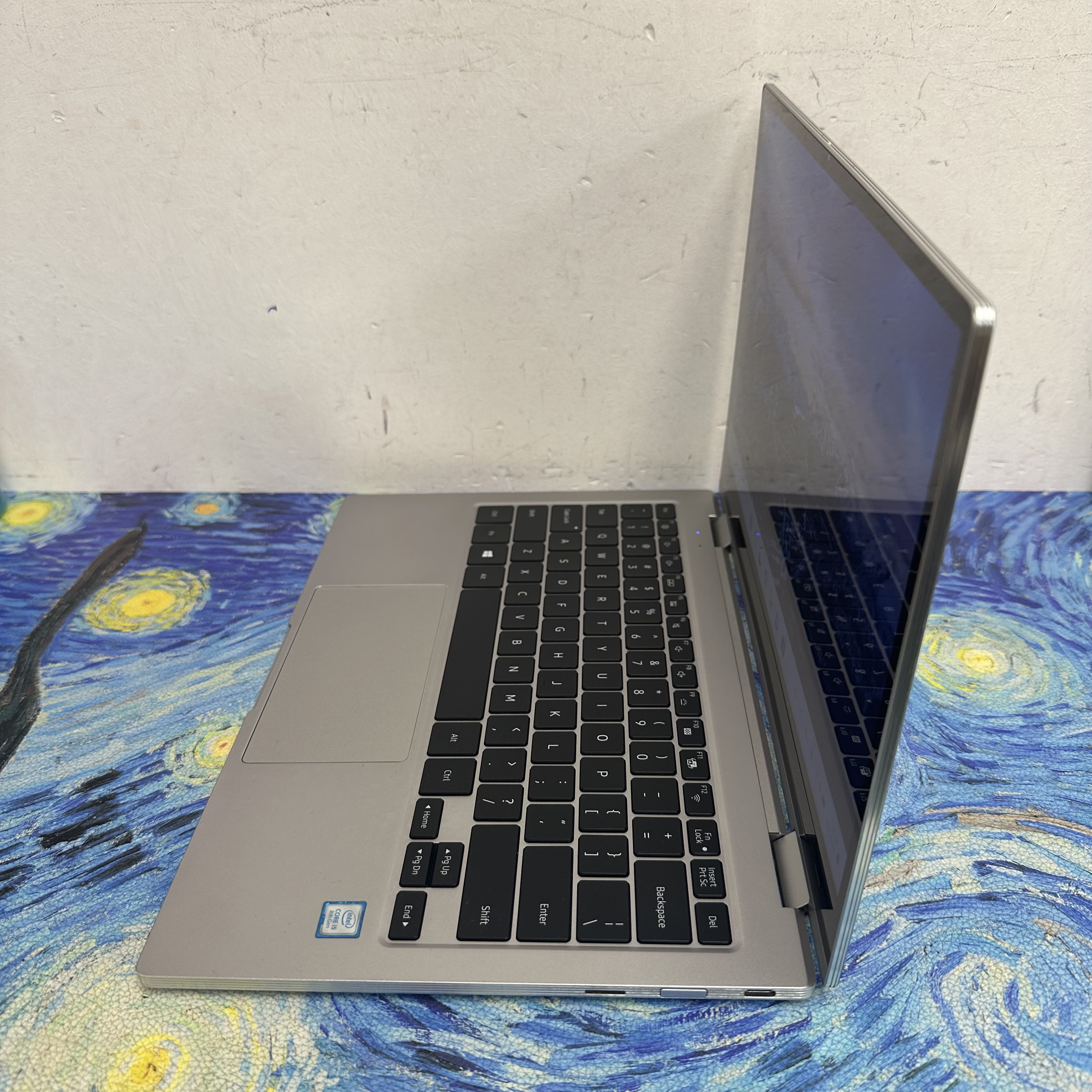 #5919 Samsung Galaxy /i5-8265U/8GB Ram/256GB SSD/薄機身/支援MicroSD/360度Touch Mon/ Laptop / Notebook / 輕便 / Pc / Tablet / 