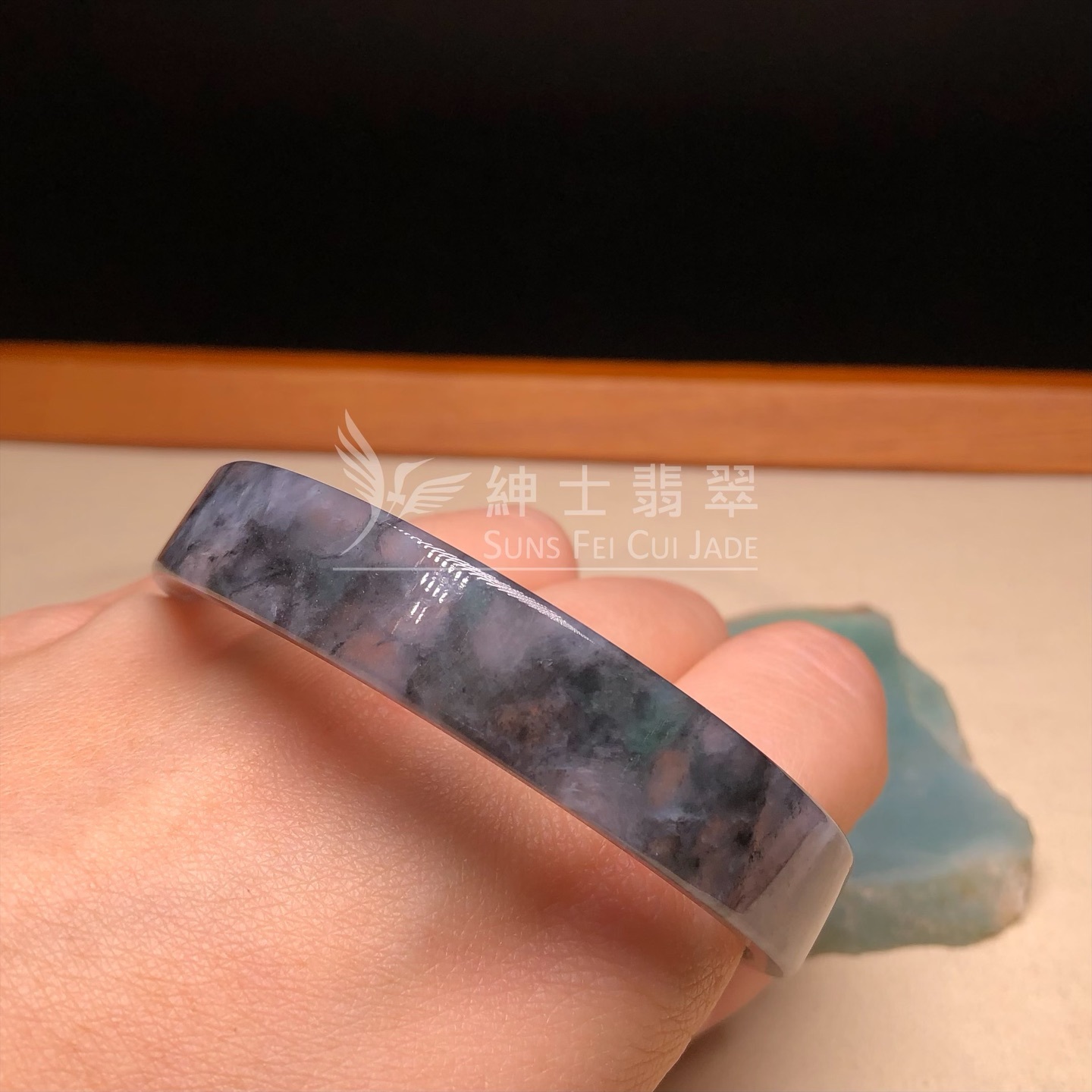 山水烏雞方鐲54.4mm YM00100