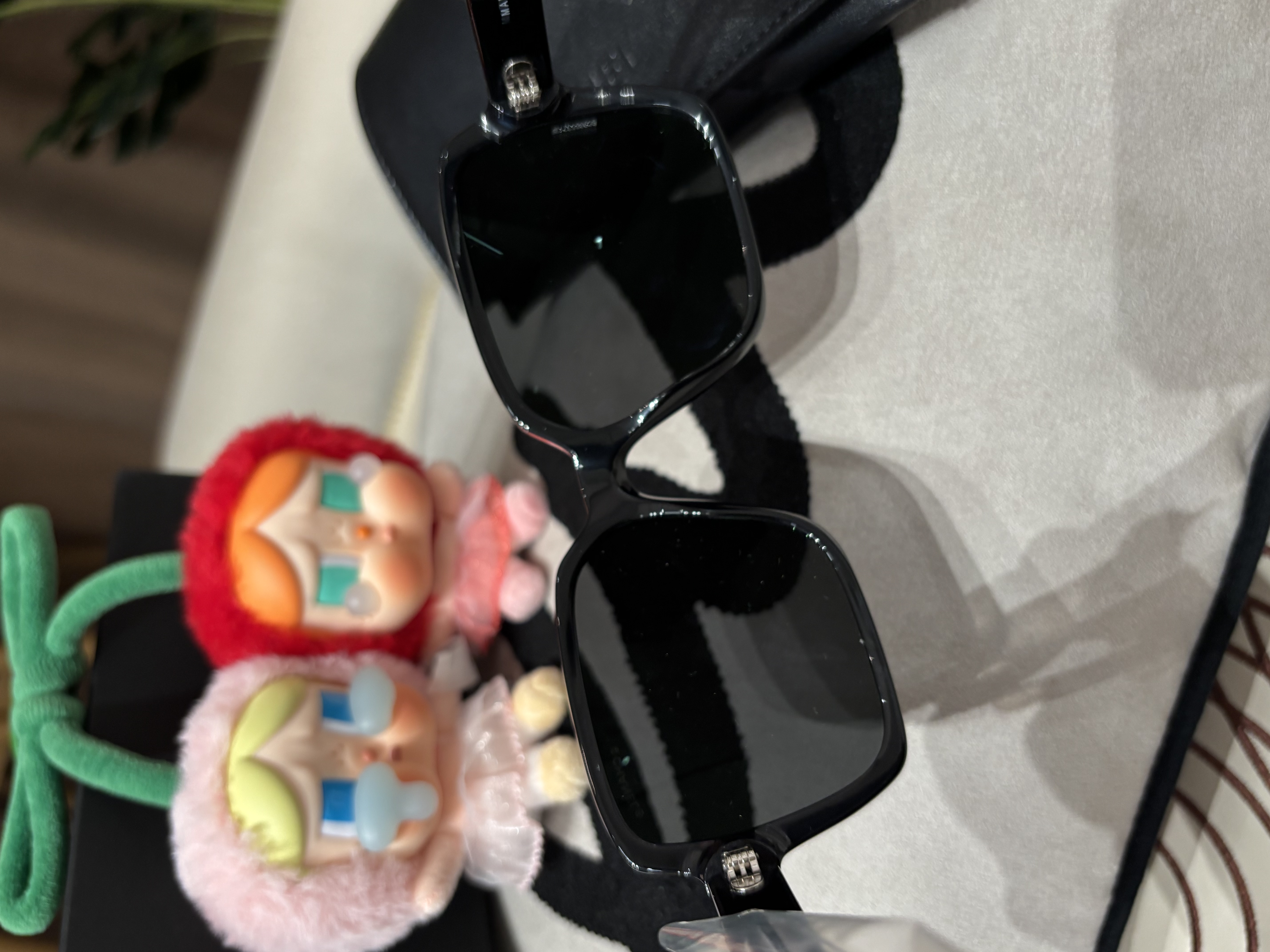 全新 Chanel sunglasses 白色Chanel 字 5408 100%Authentic, Brand new 全新✅Box