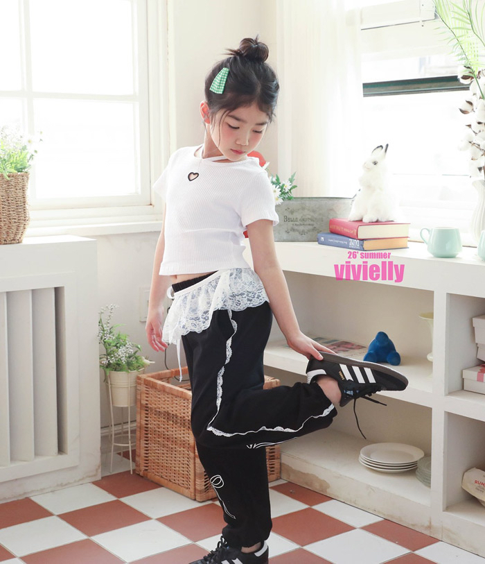 🇰🇷Vivielly tee