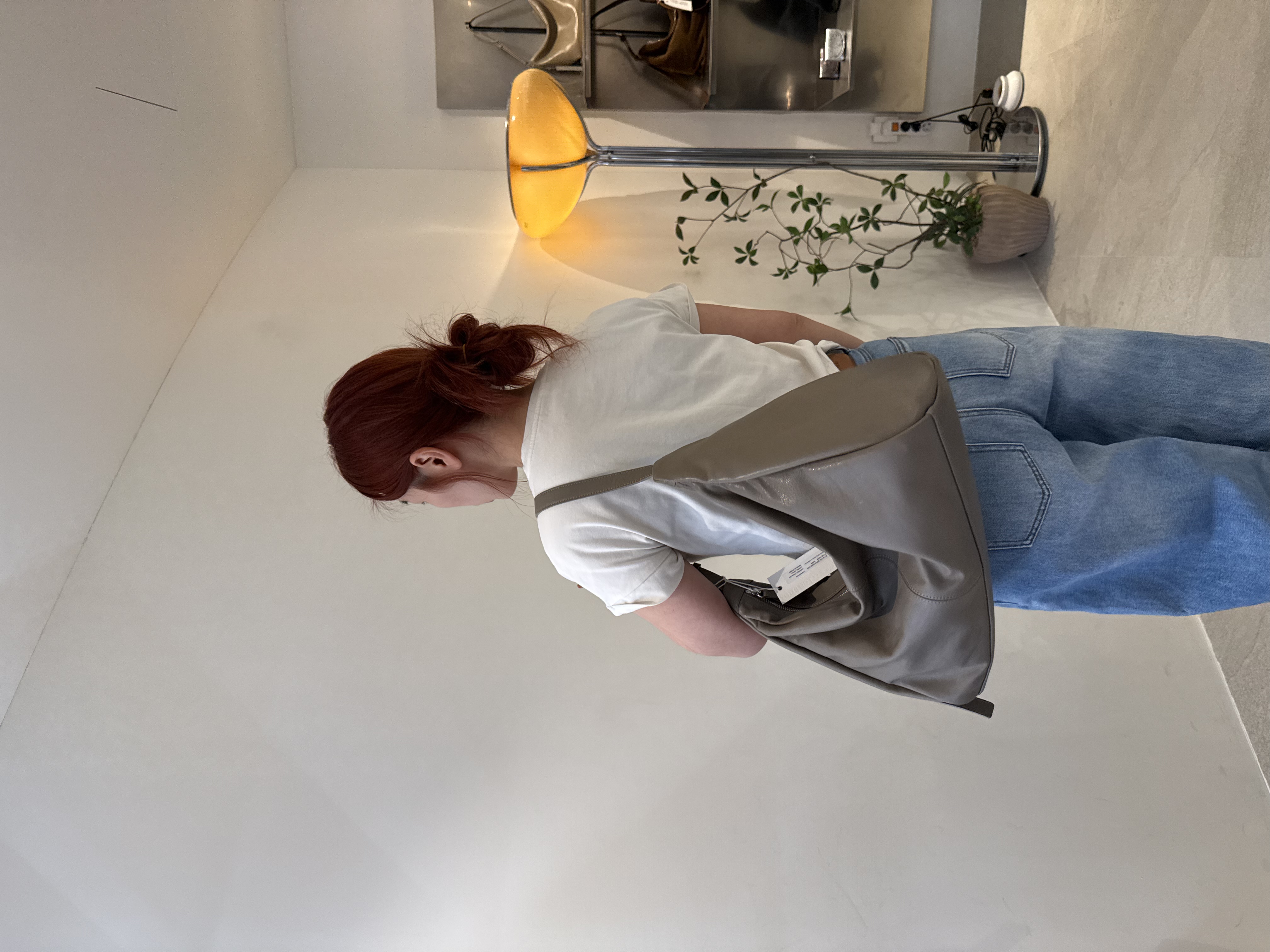 【26SS 超大容量款】預訂_Carry Bag by Bucks & Leather