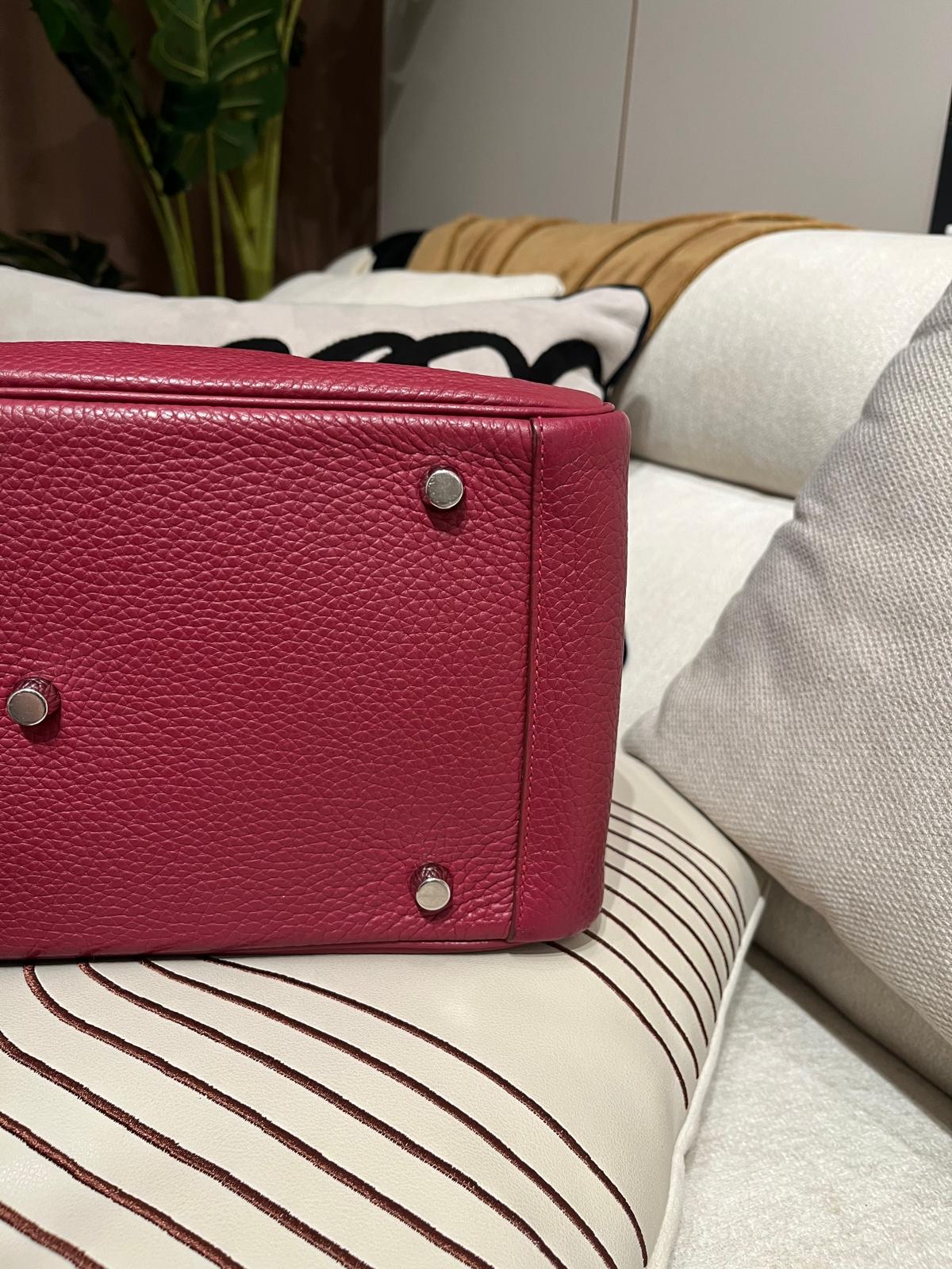 Hermes Lindy 30,Rubis , STAMP T 100%Authentic,95%new ✅香港專門店收據✅dust bag✅box 