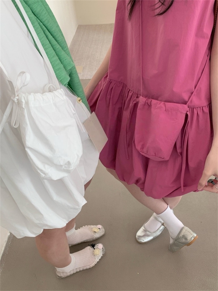 Agnes Puffy Dress free small crossbody bag 韩系减龄甜美背心花苞连衣裙配送🎁同色包包 ( 3 colours )