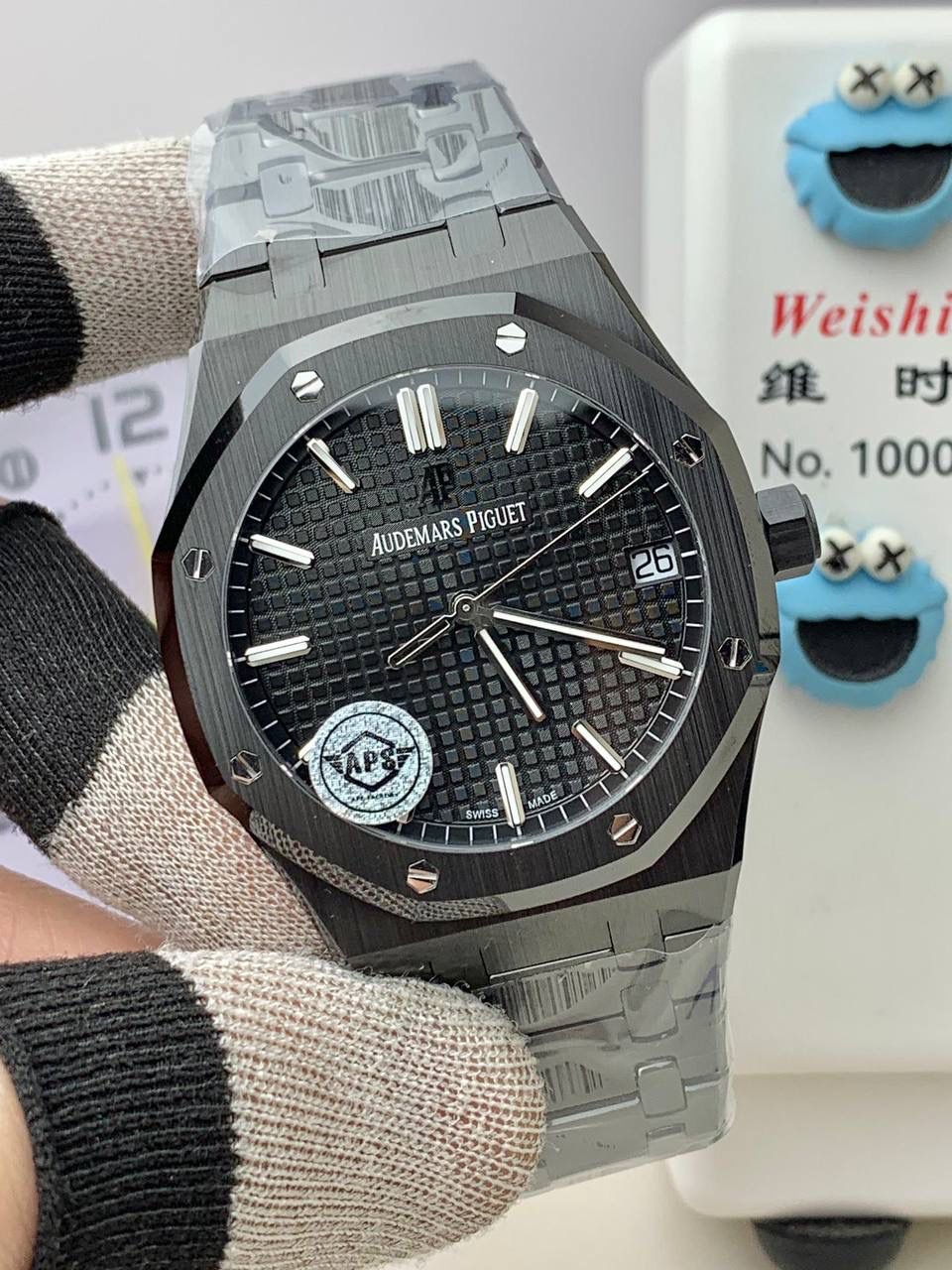 🚀新品爱彼15500全陶瓷款式全新到货，凭借陶瓷材质与cal.4302一体机复杂功能的结合，成为工艺与创新的典范，既延续了皇家橡树的经典美学，又突破传统材质限制，堪称现代高级制表的标杆之作💯