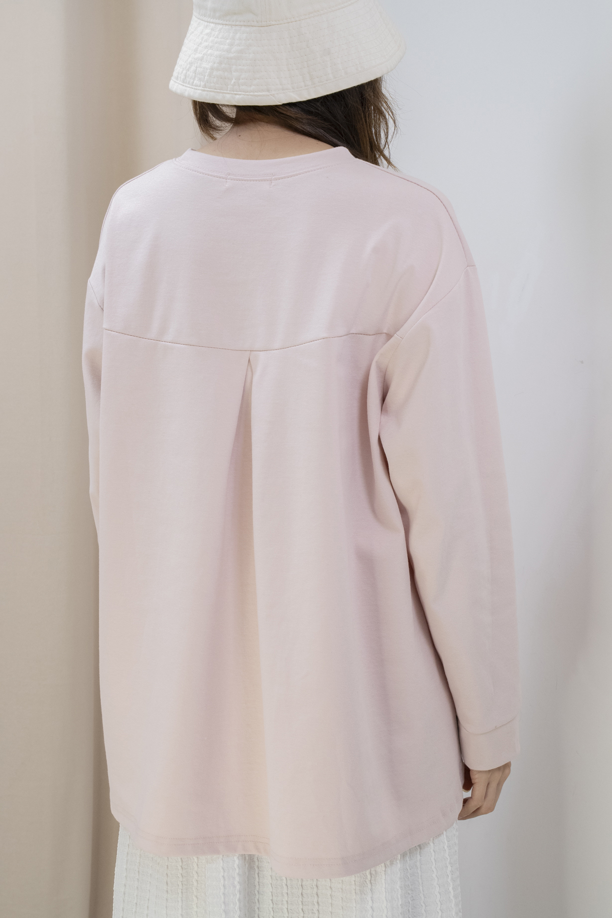 後背工字褶挺棉上衣（粉紅色）