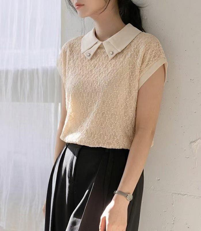 精緻蕾絲珍珠領短袖上衣 