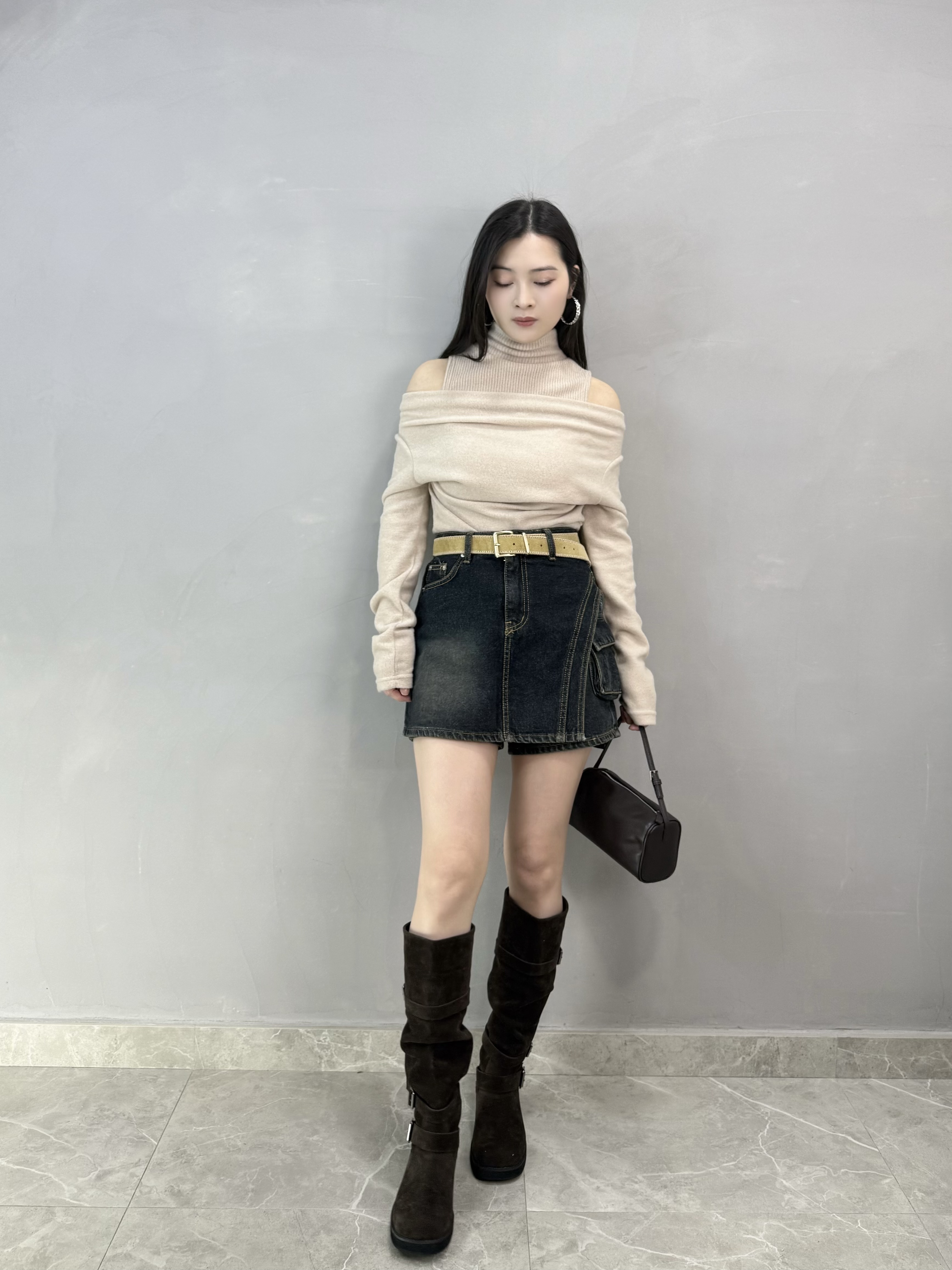 E62 小企領假兩件露膊Top