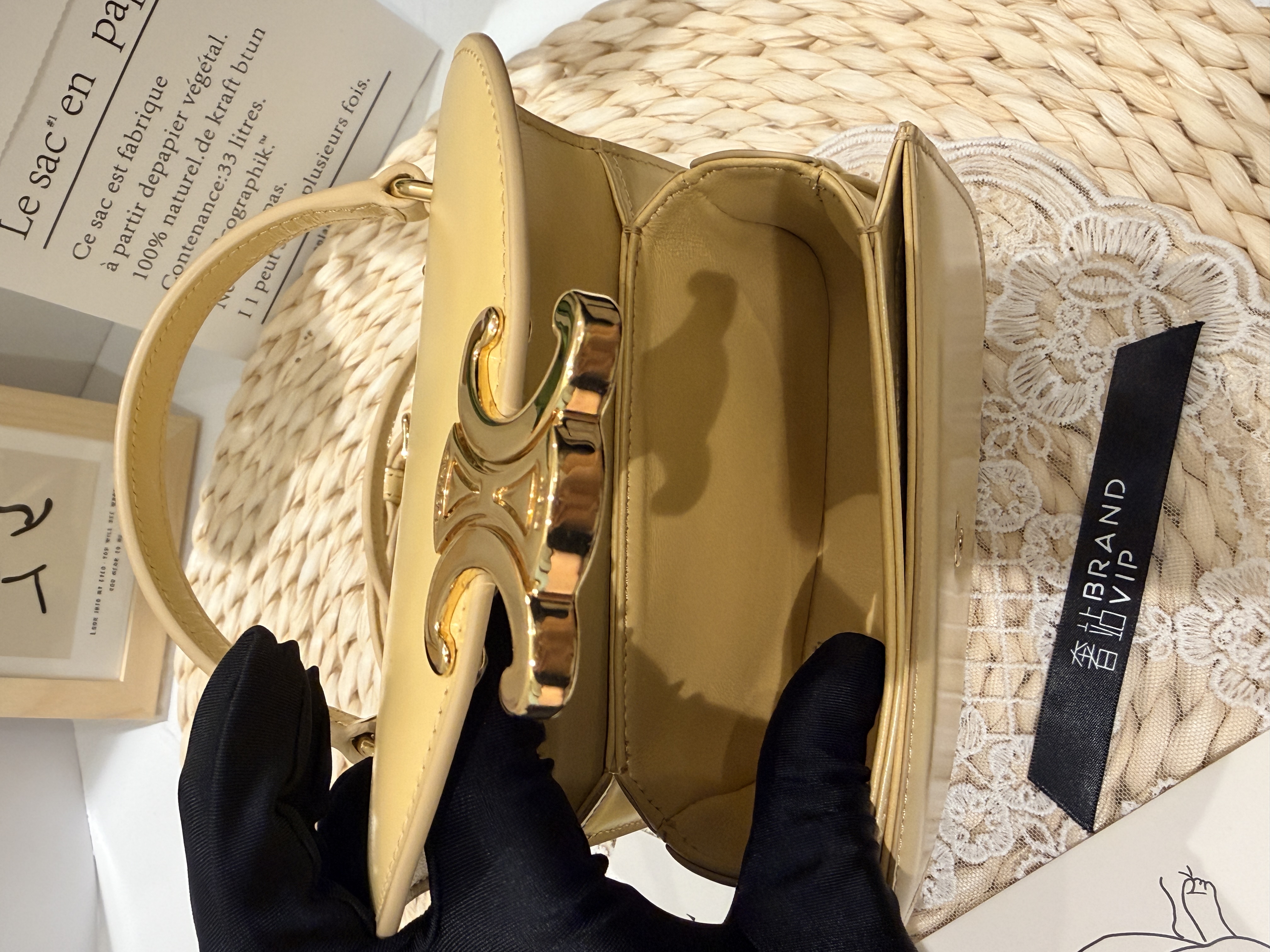 Celine Mini Besace Clea