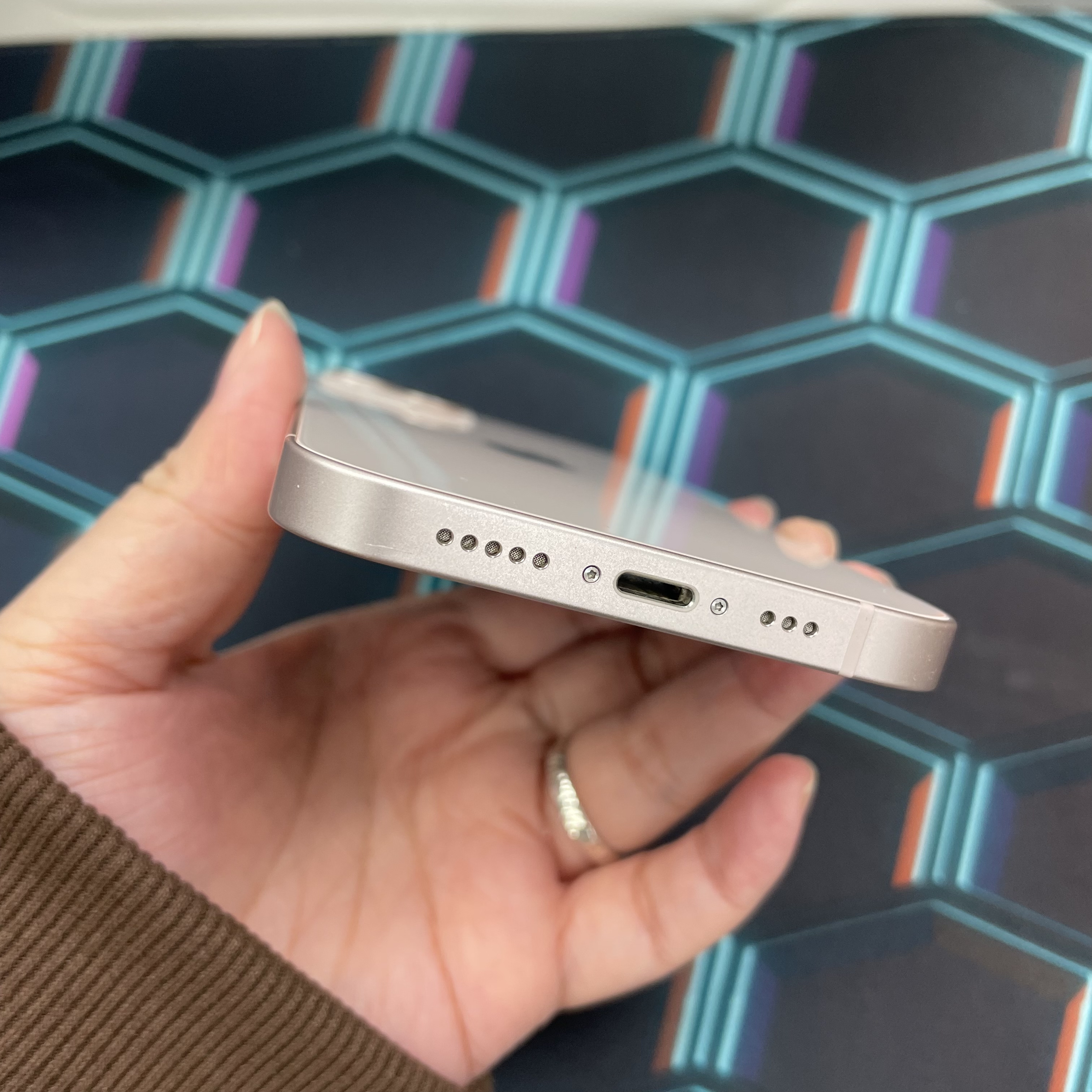 *5779 13 勁靚機 256GB 電79 粉色 pink