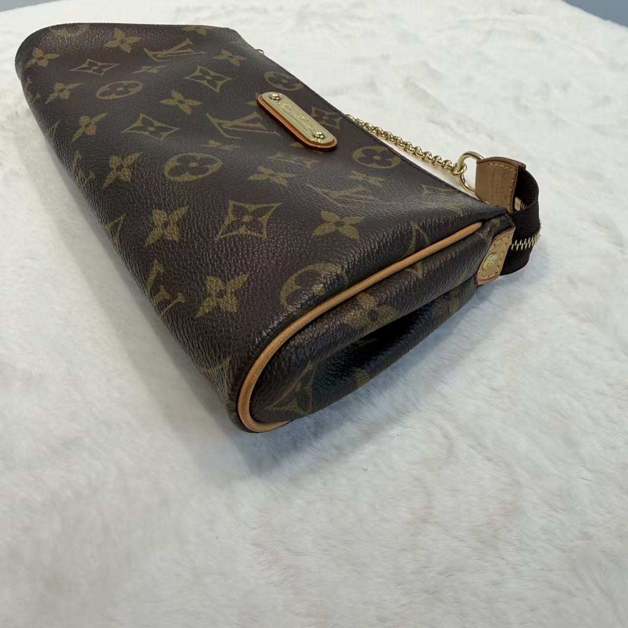 【經典永不過時復古感】LV路易威登 Pochette Eva麻將包