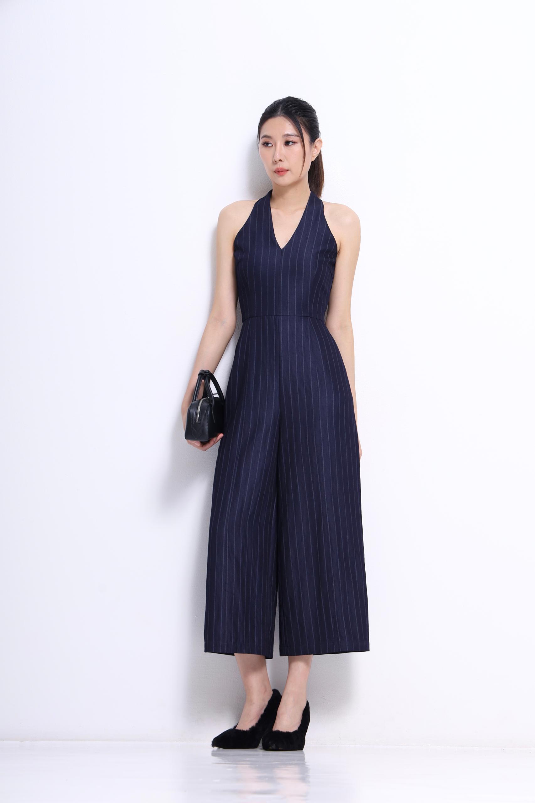 CD2144 HALTER V-NECK JUMPSUIT