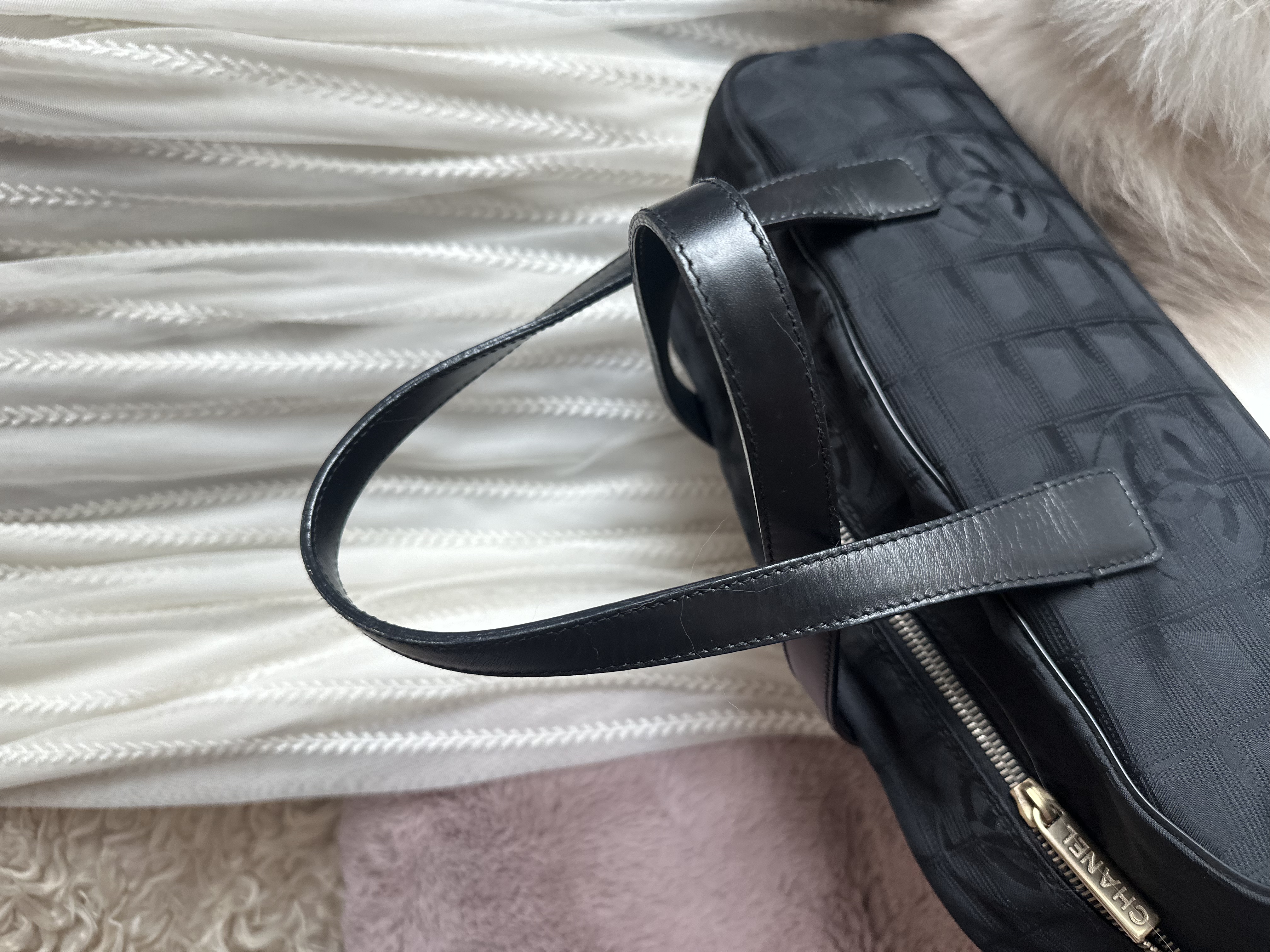 美品  03-04 vintage chanel black jacqurd shoulder bag 