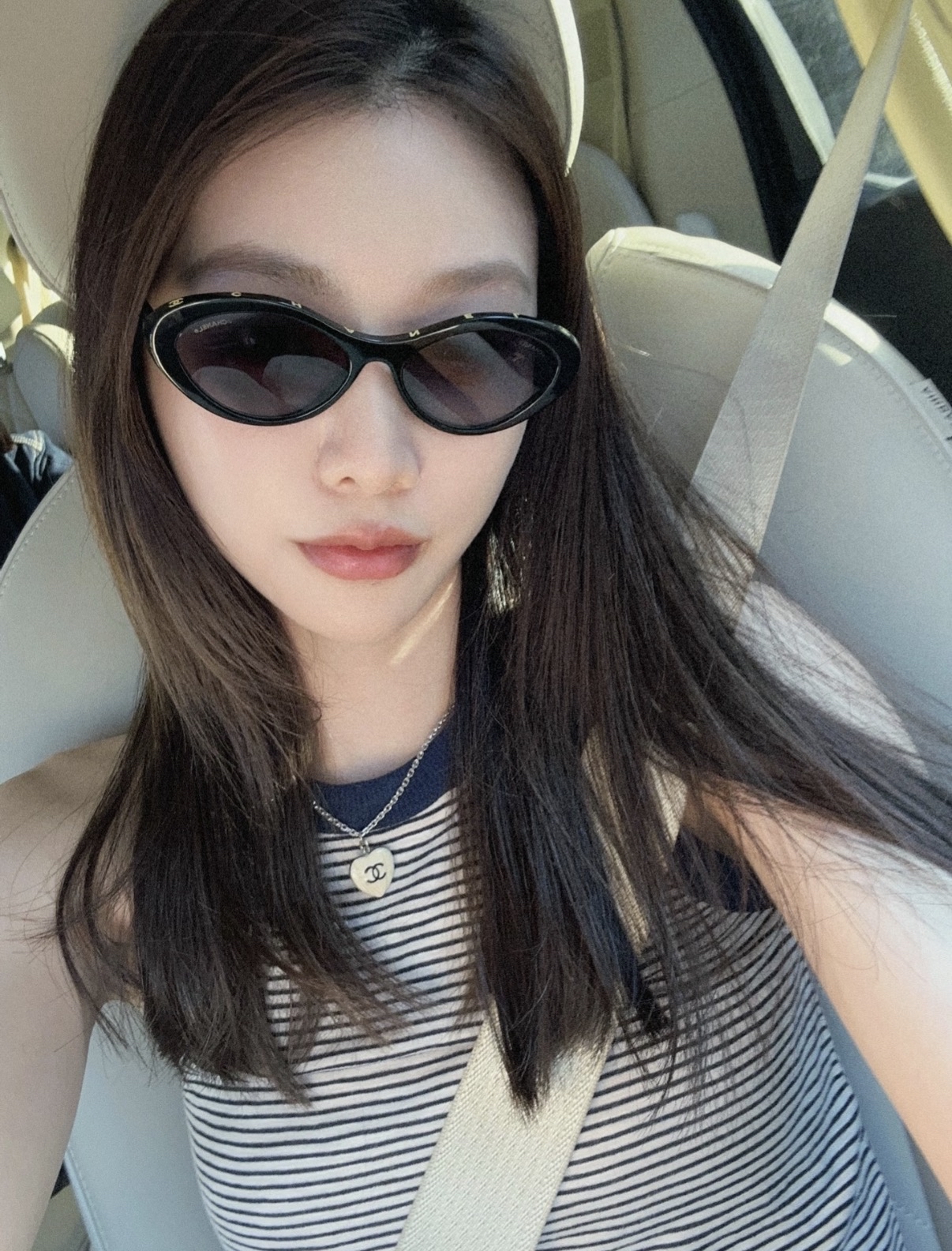 現貨✨🫶🏻Chanel Cateye 字母 太陽眼鏡(黃色字）